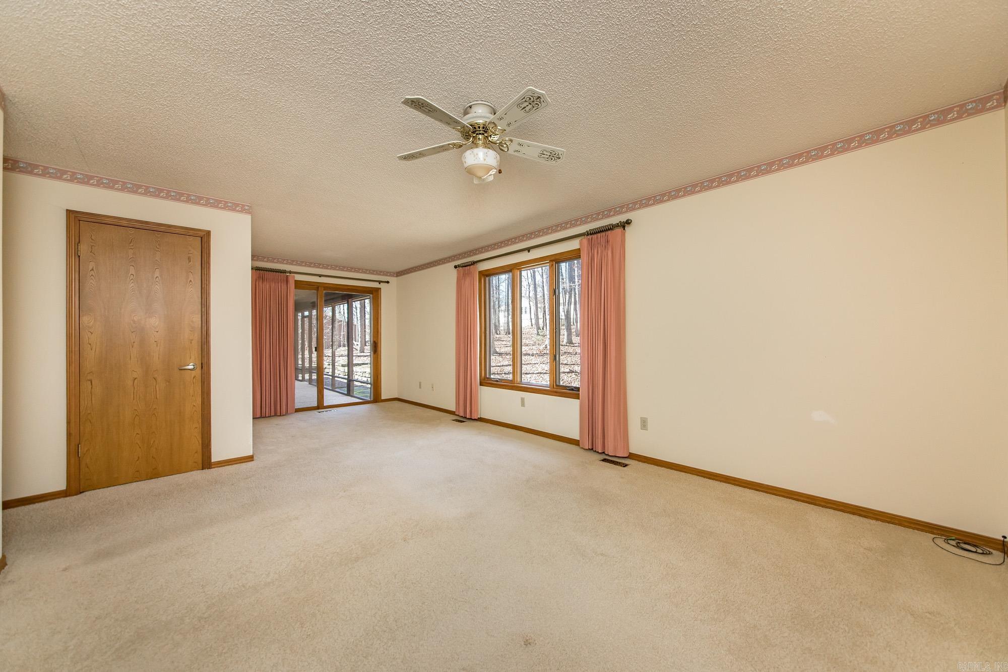 CASTLE RIDGE HEIGHTS - Residential