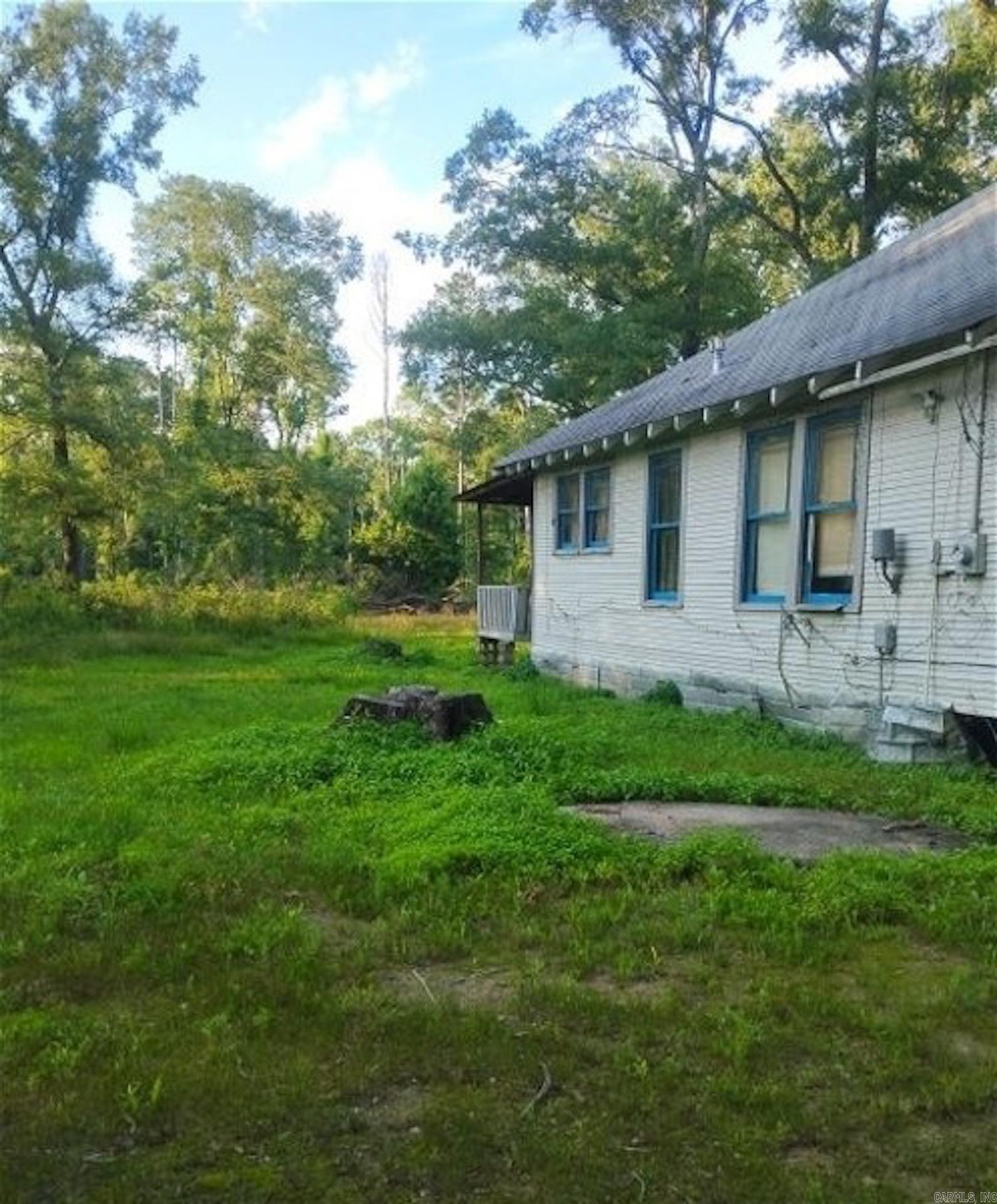 Single family home with three bedrooms and one full bath.
