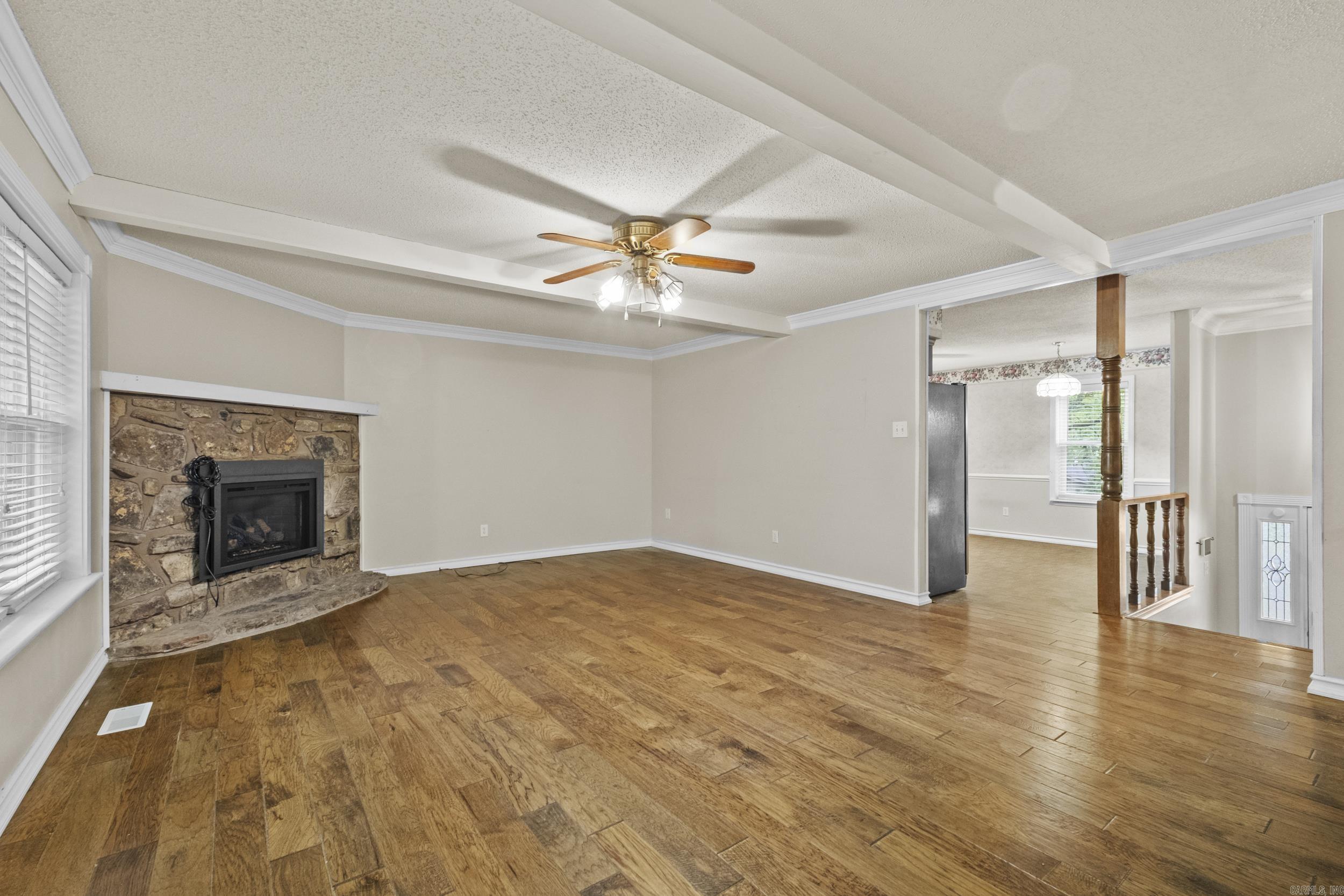 OAKBROOKE - Residential