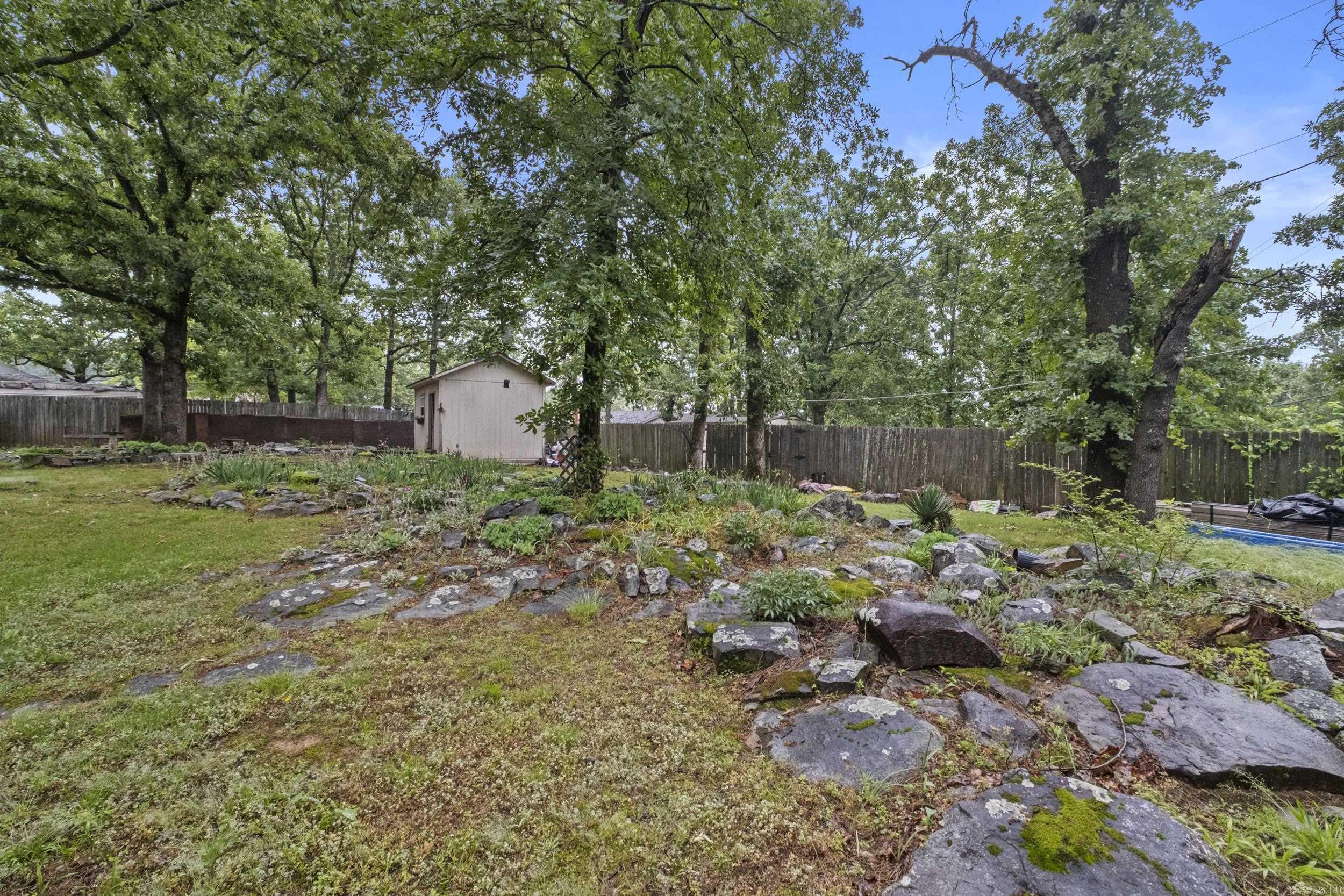 OAKBROOKE - Residential