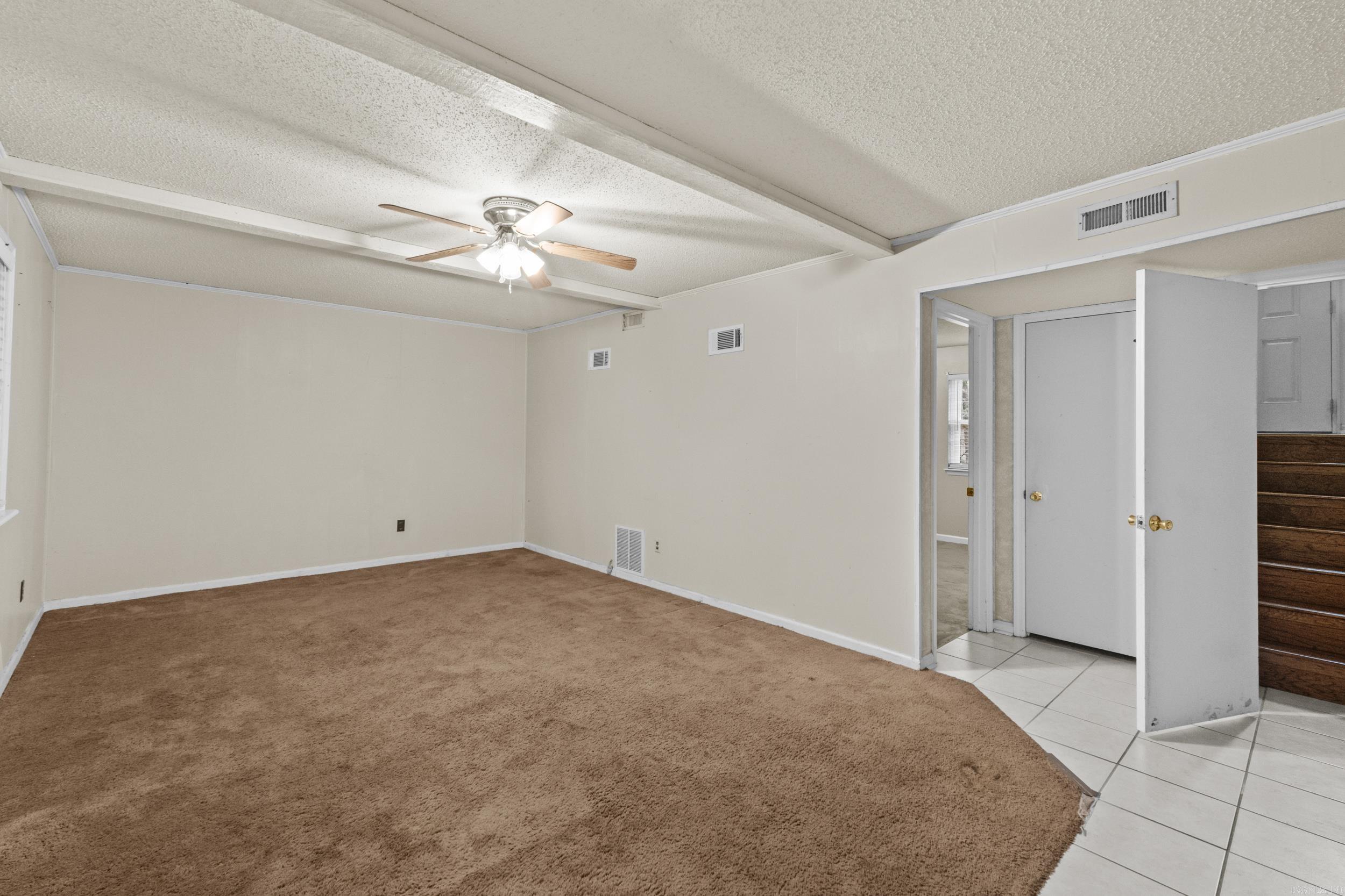 OAKBROOKE - Residential