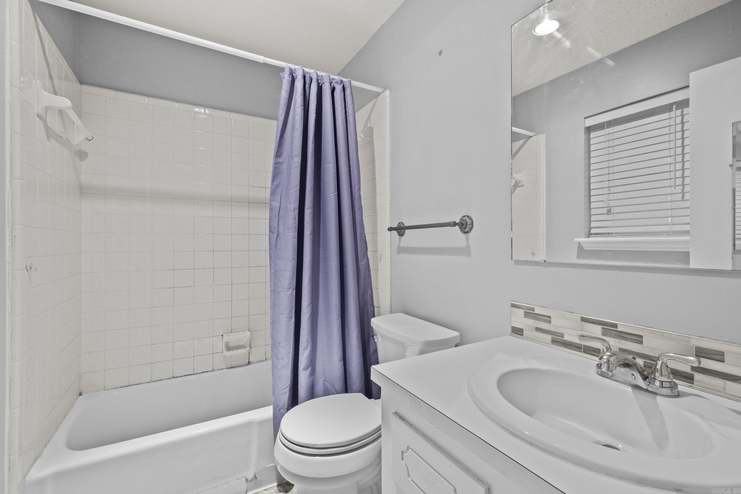 OAKBROOKE - Residential