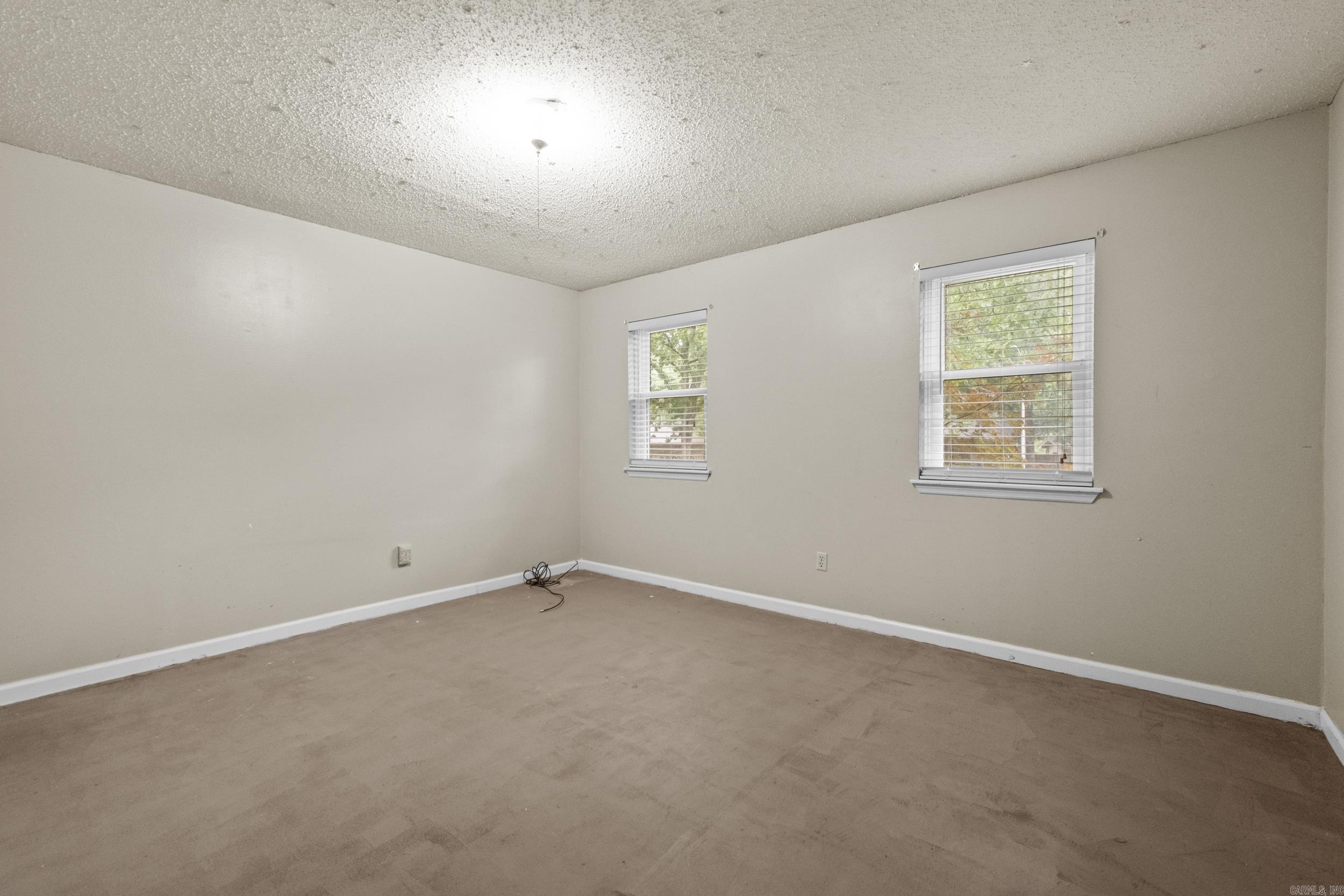 OAKBROOKE - Residential