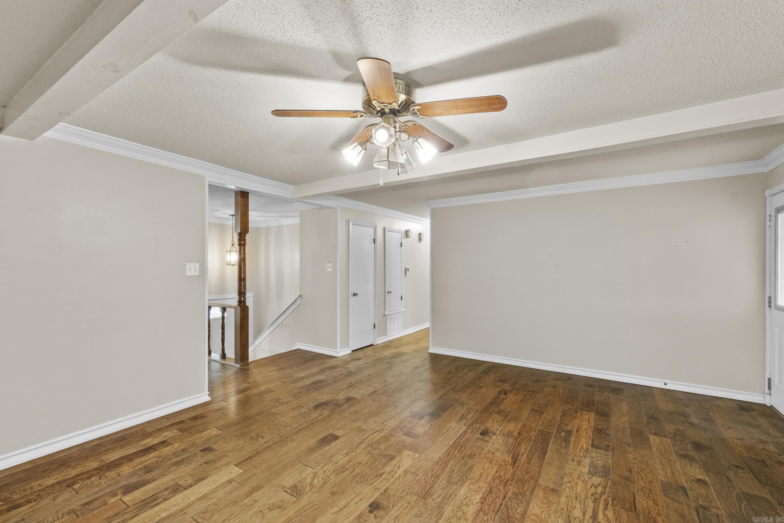 OAKBROOKE - Residential