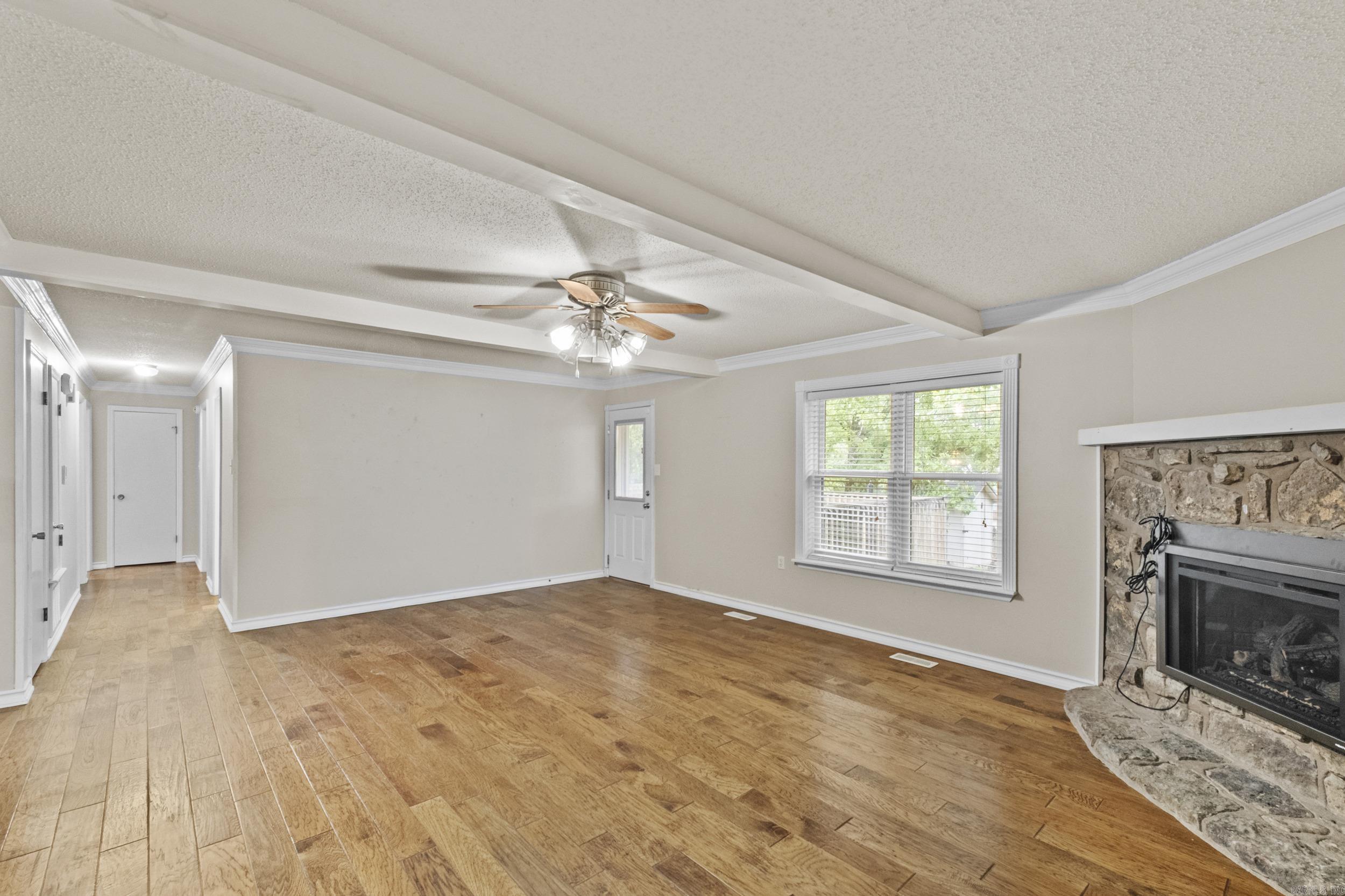 OAKBROOKE - Residential