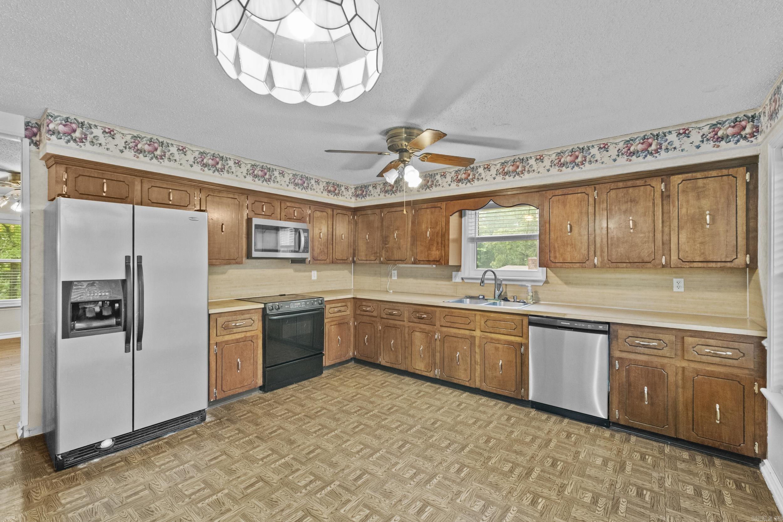 OAKBROOKE - Residential