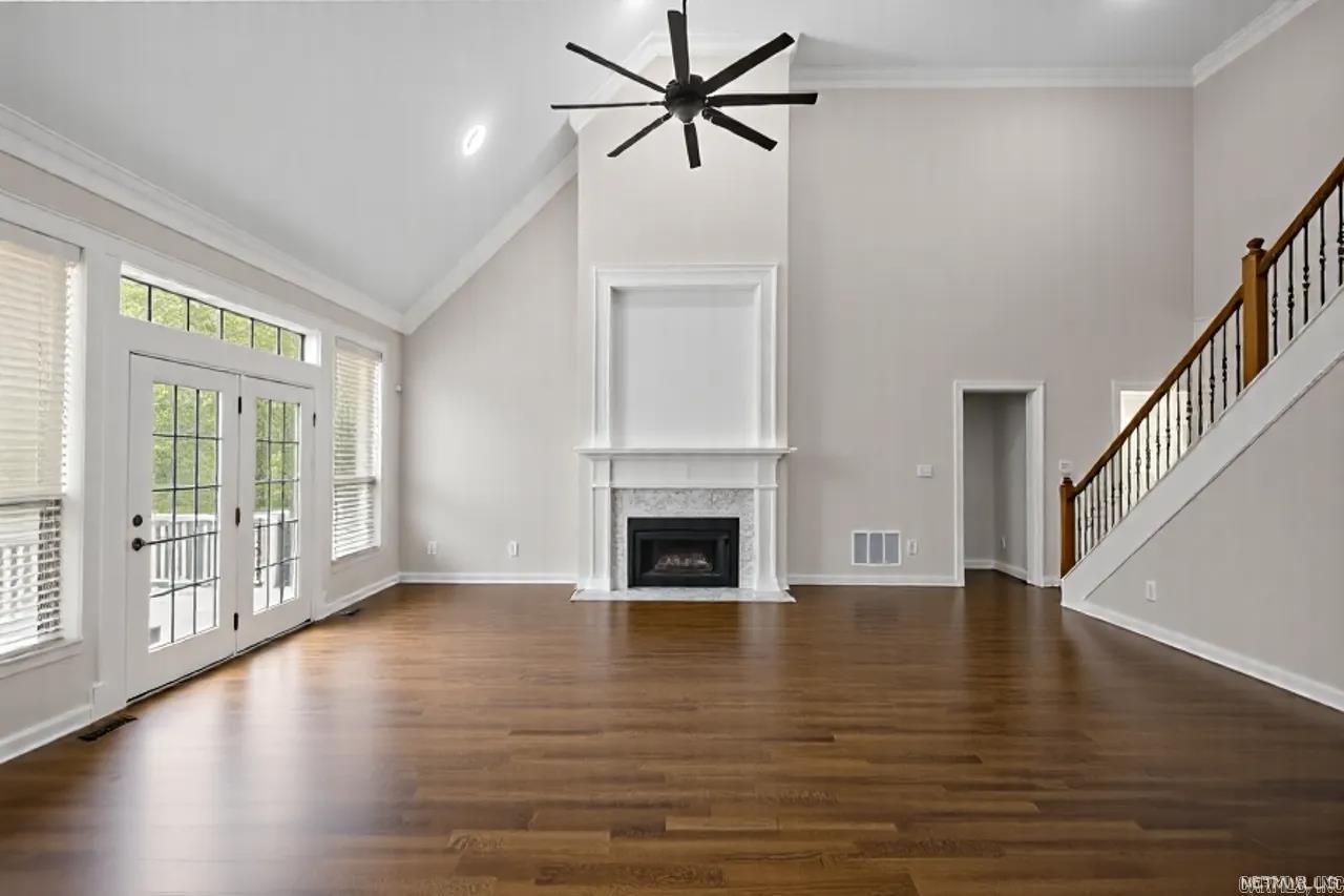 WOODLANDS EDGE - Residential