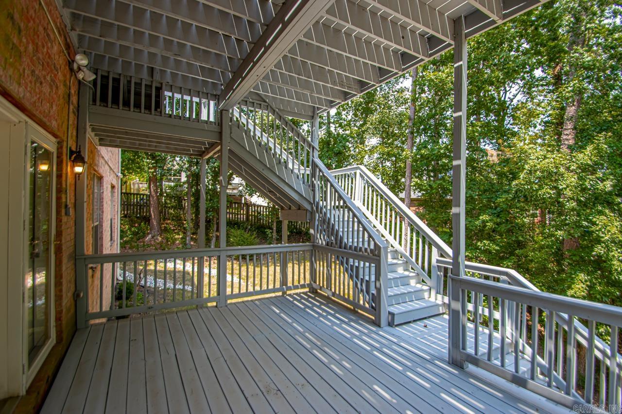 WOODLANDS EDGE - Residential