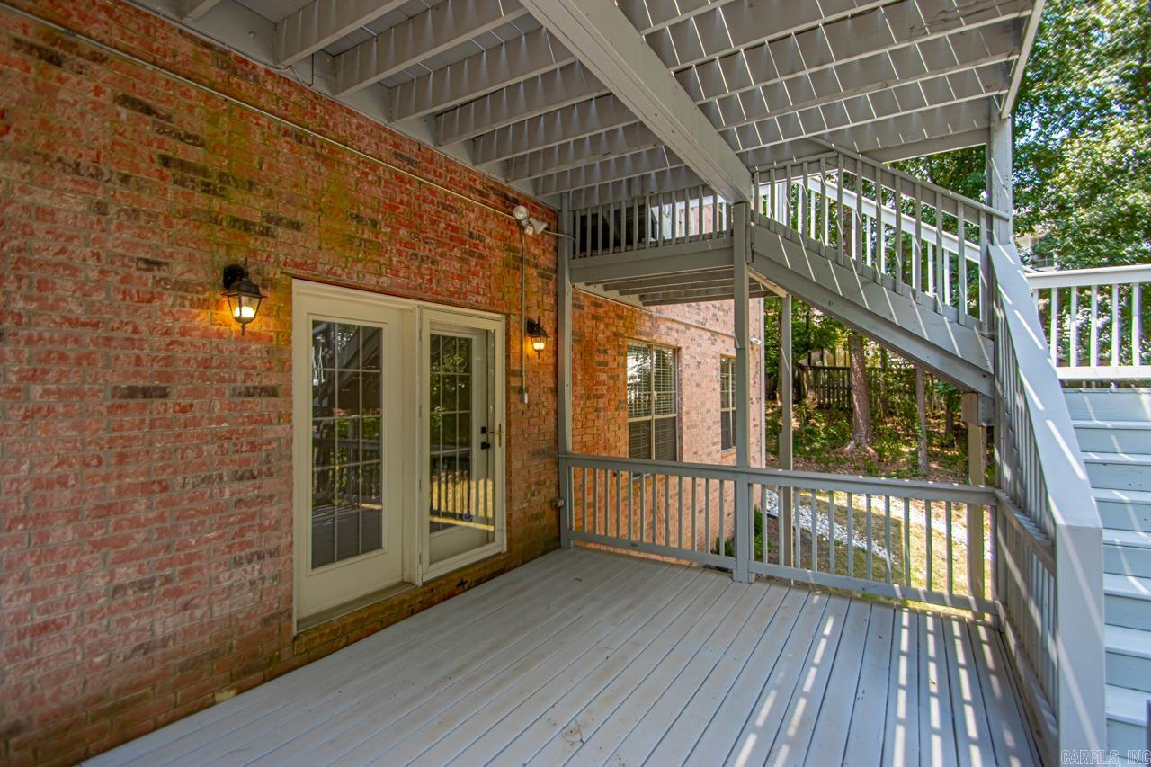 WOODLANDS EDGE - Residential