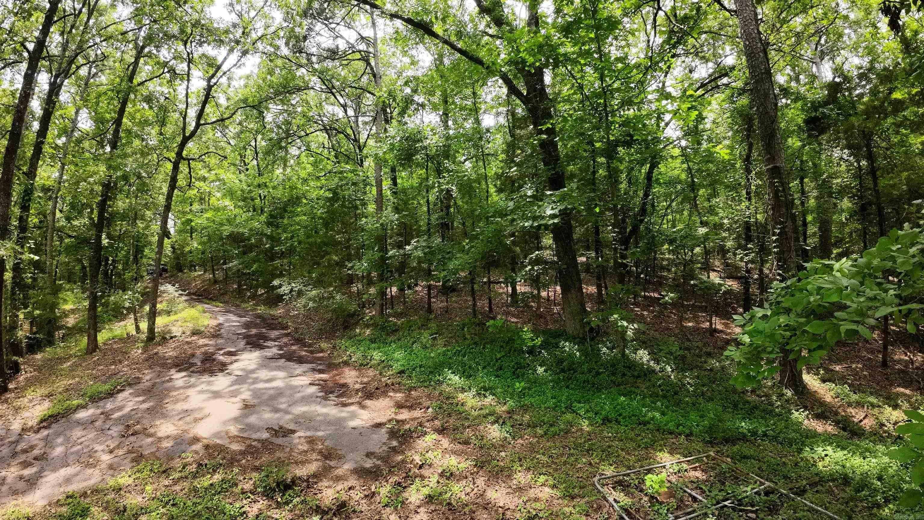 Metes & Bounds - Land