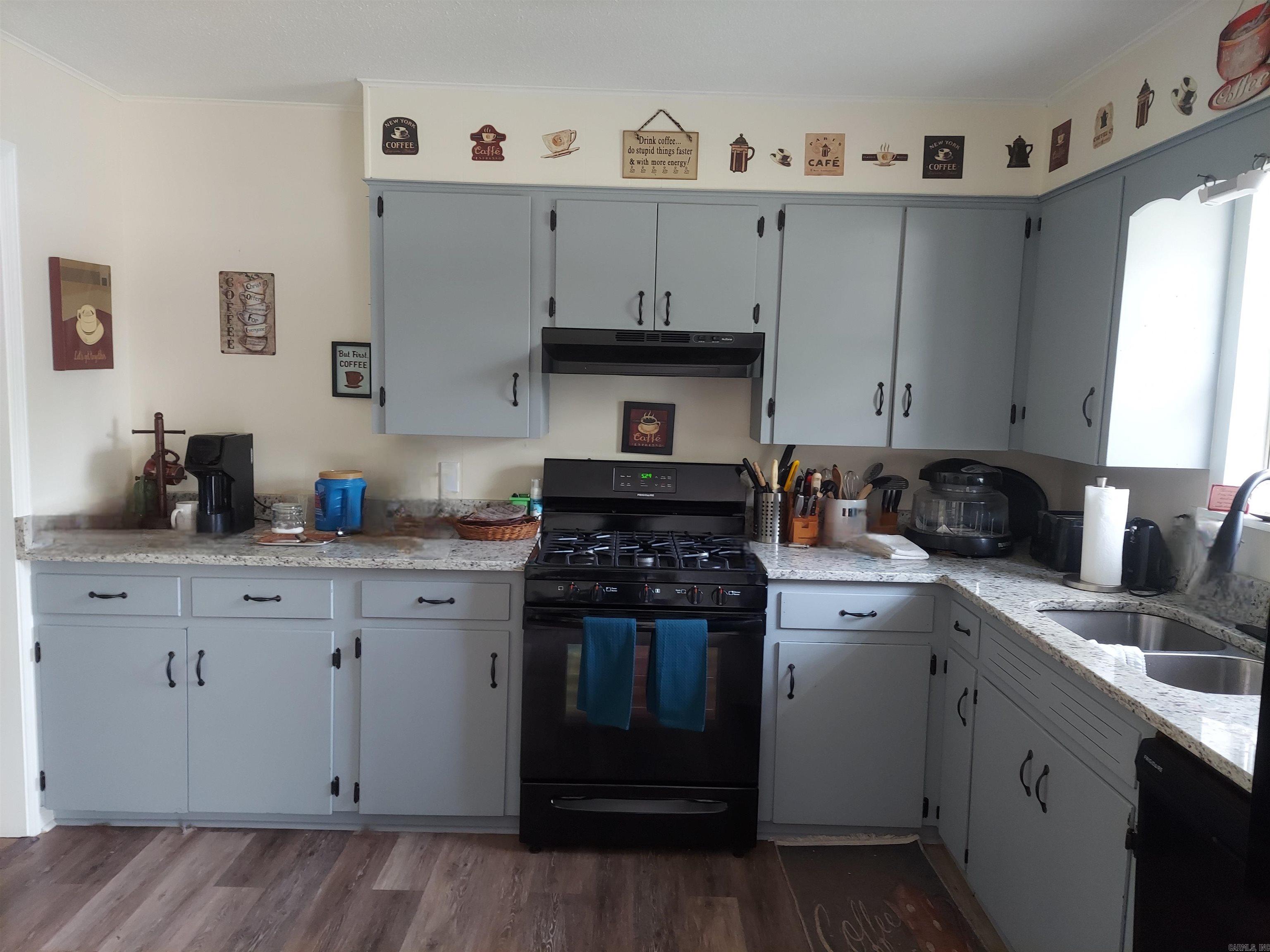 Delta Lawn - Residential