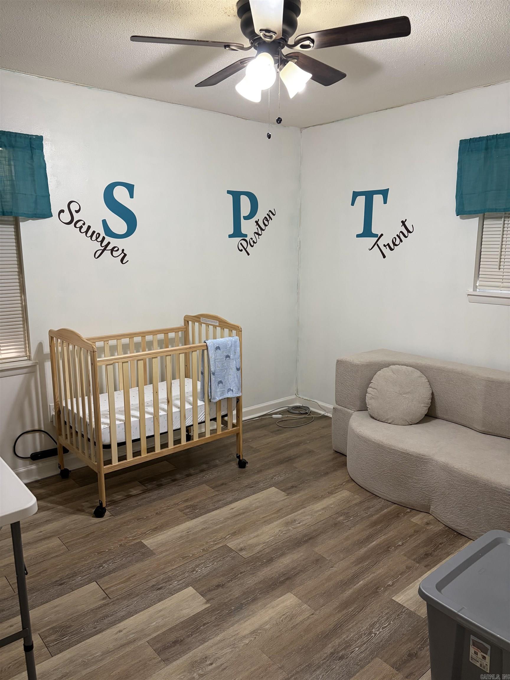 Delta Lawn - Residential