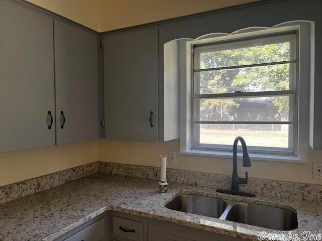 Delta Lawn - Residential