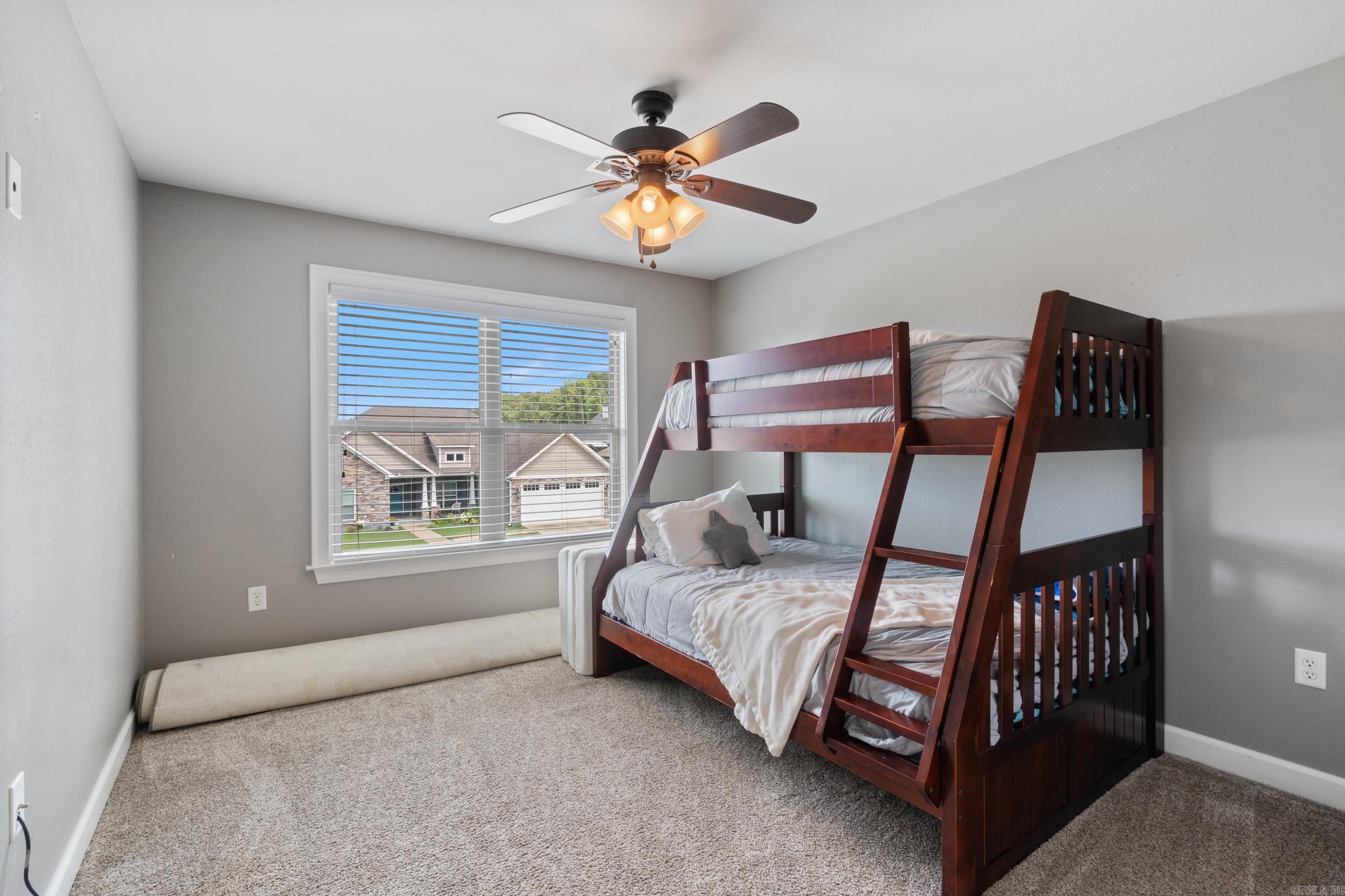 SALEM WOODS - Residential