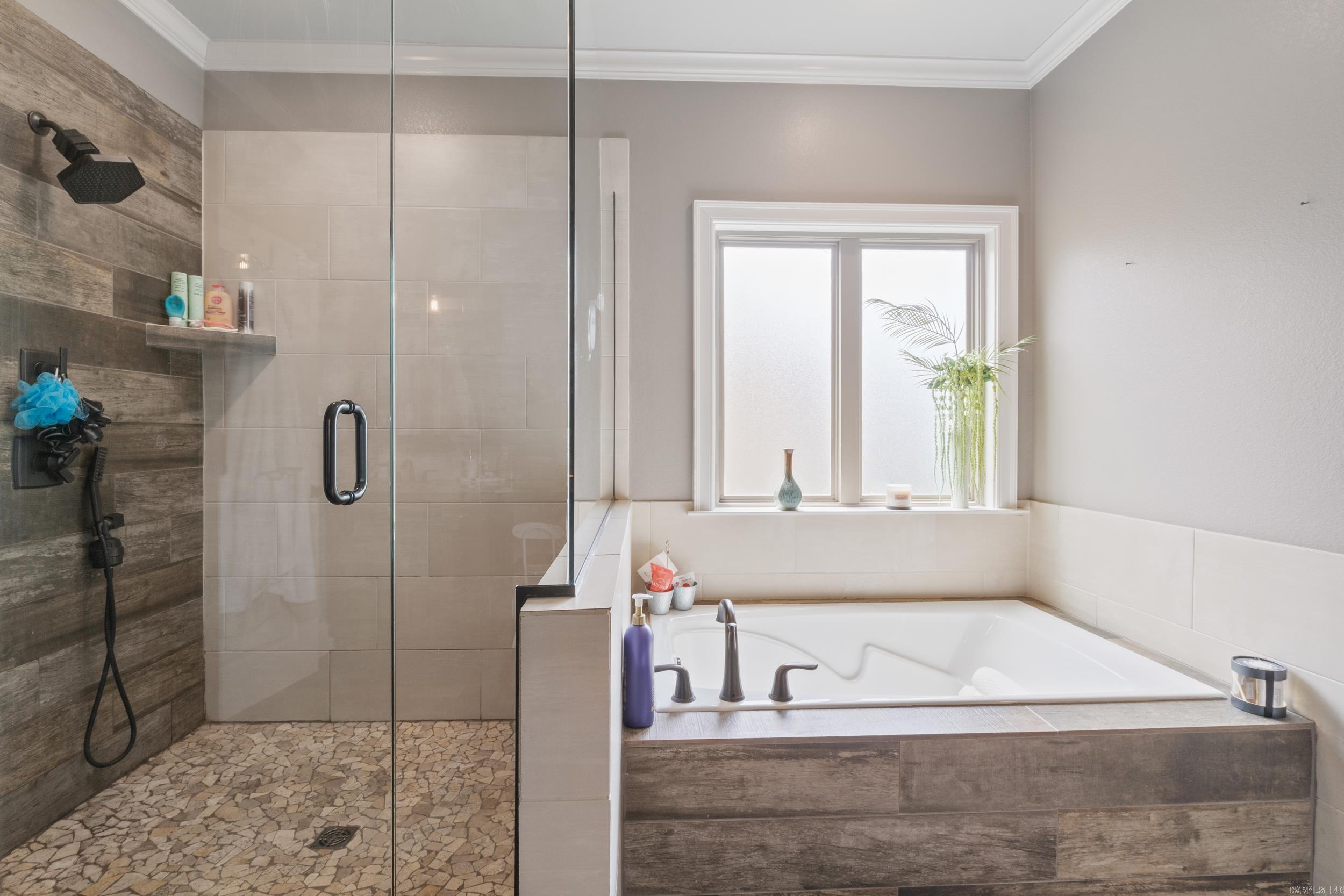 SALEM WOODS - Residential