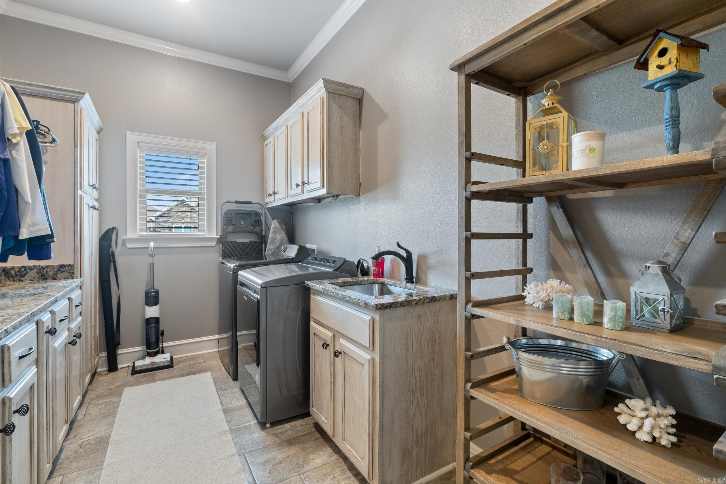 SALEM WOODS - Residential