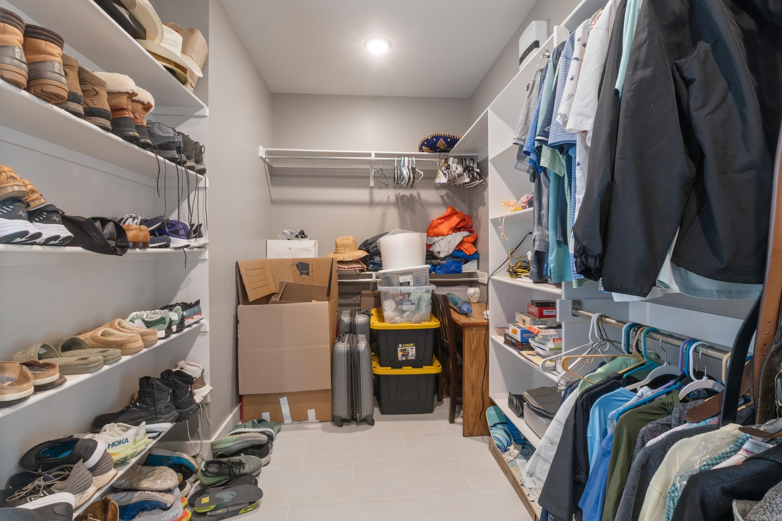 SALEM WOODS - Residential