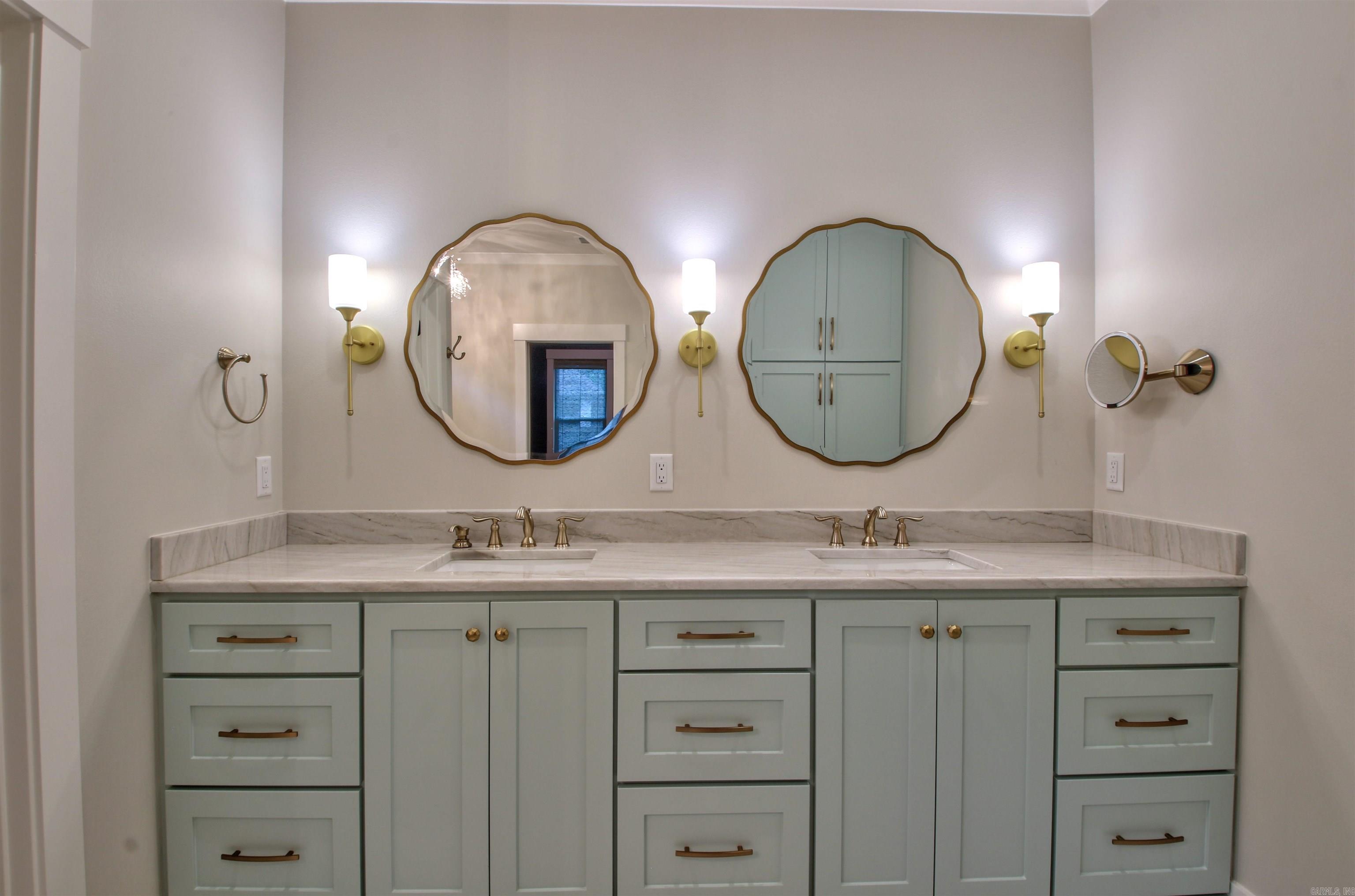 WILDWOOD PLACE - Residential