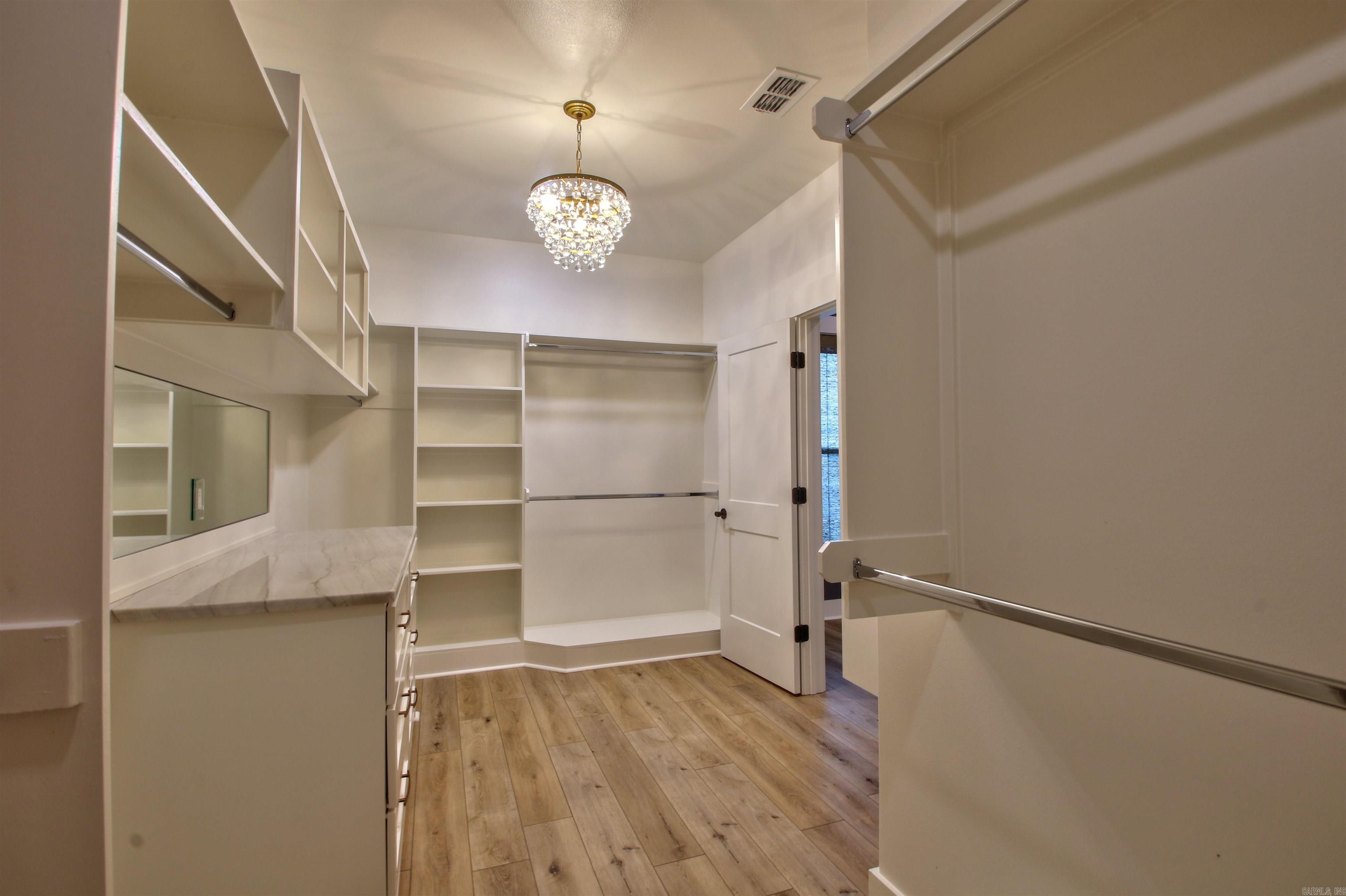 WILDWOOD PLACE - Residential