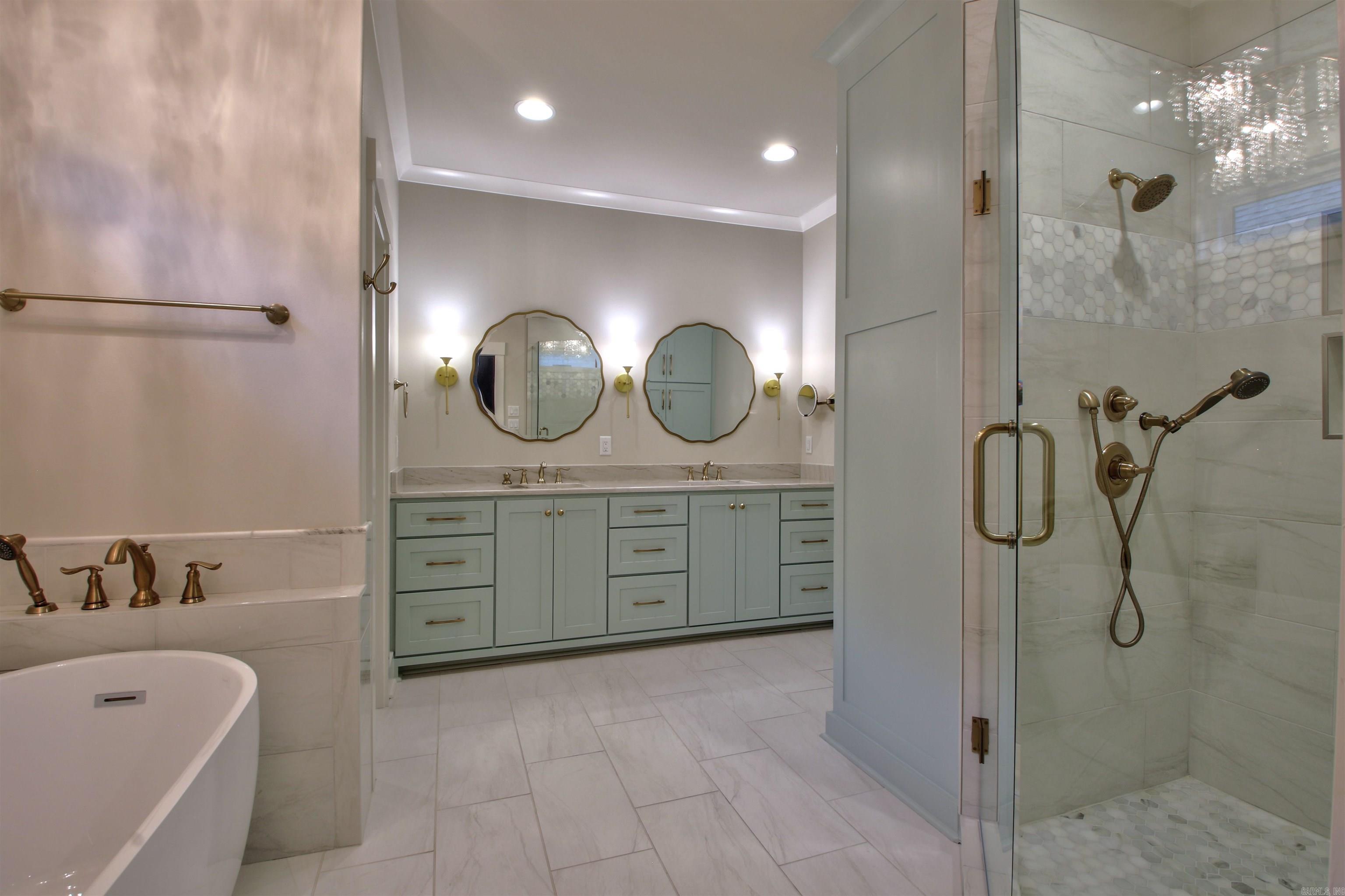 WILDWOOD PLACE - Residential