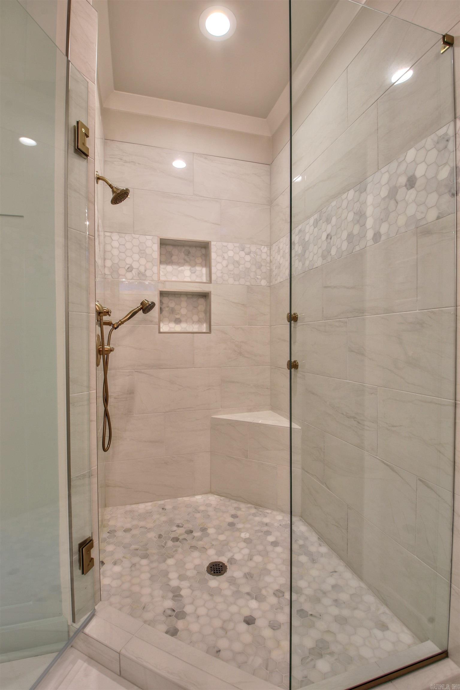 WILDWOOD PLACE - Residential