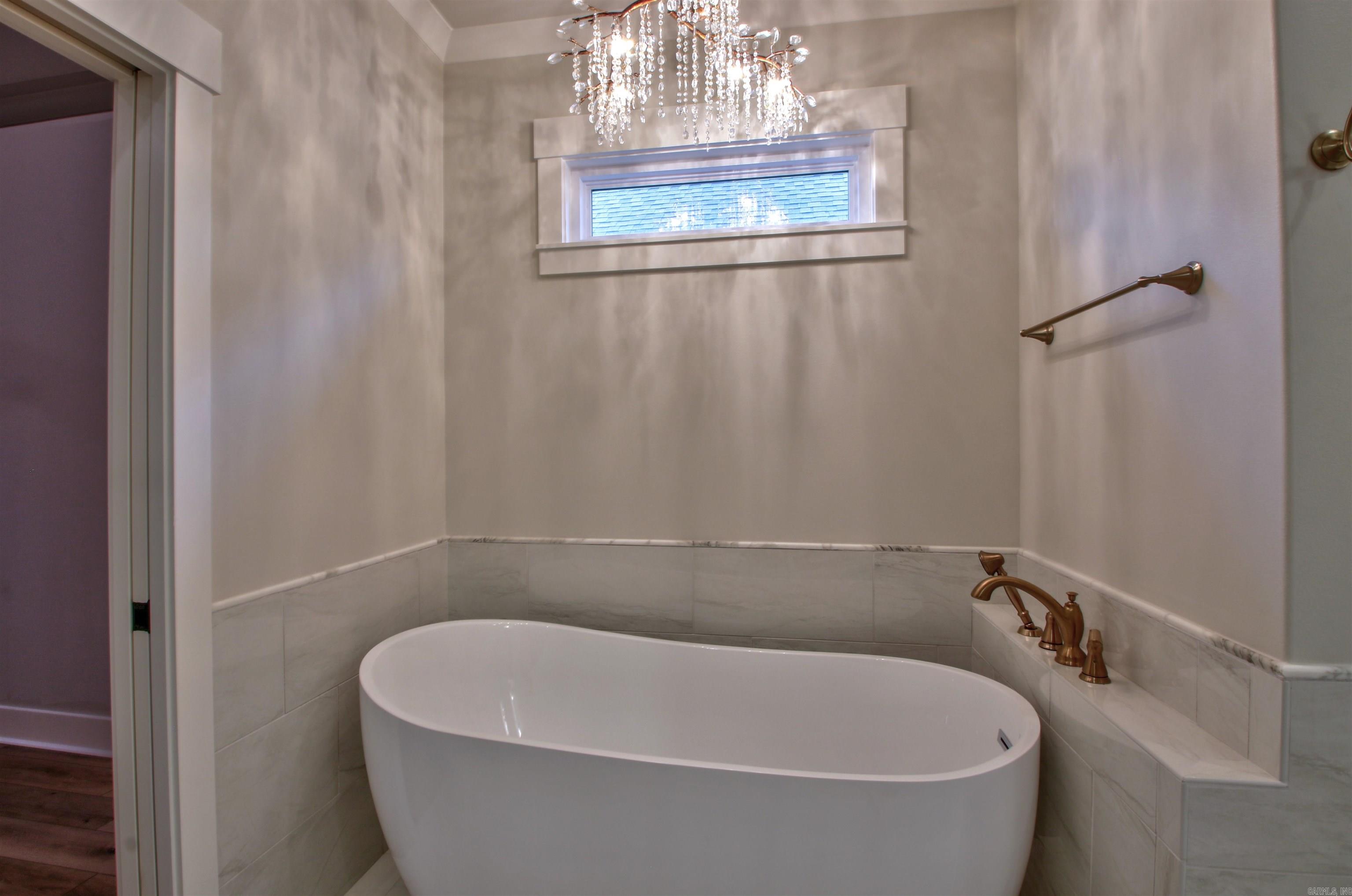 WILDWOOD PLACE - Residential