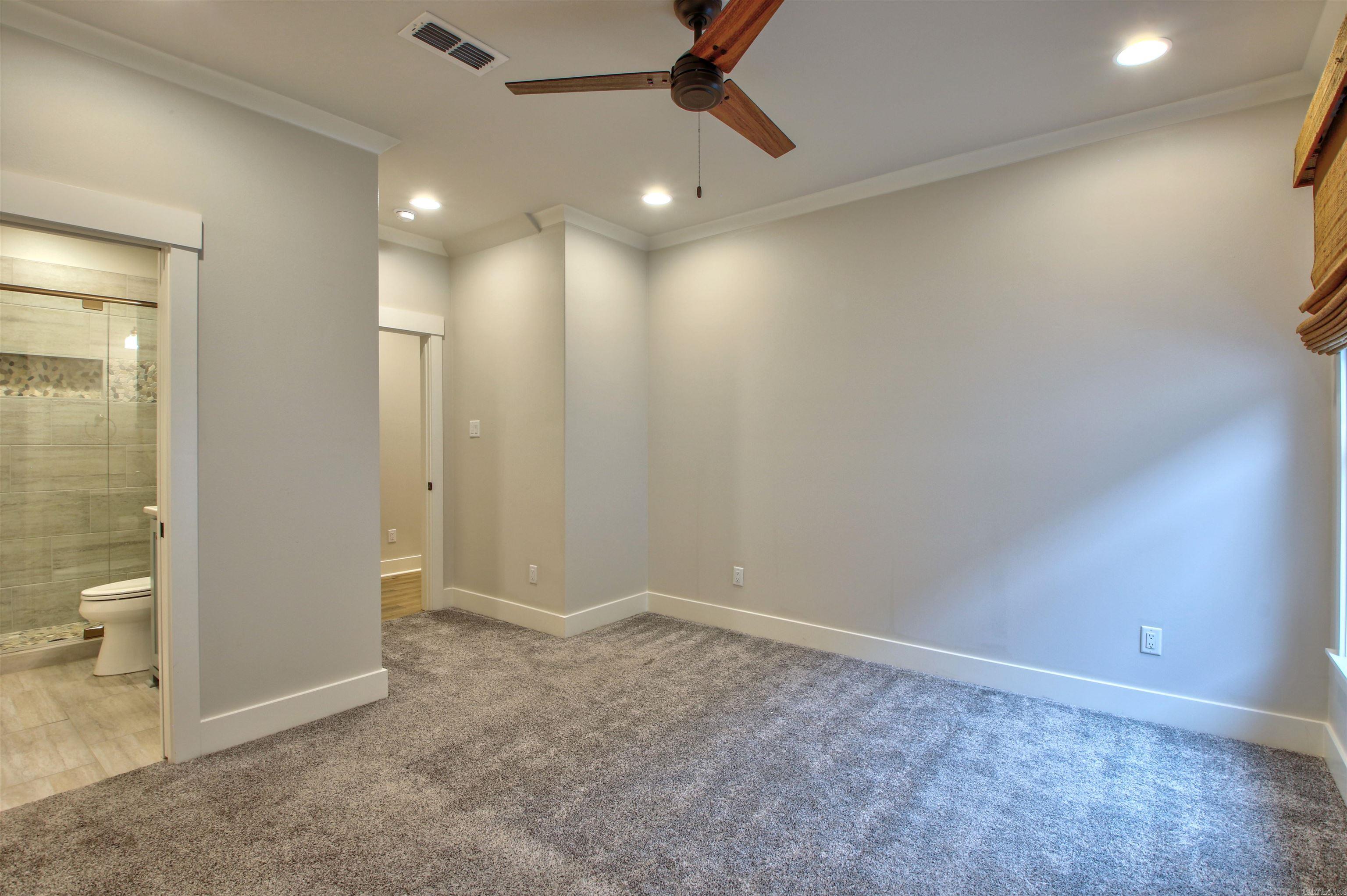 WILDWOOD PLACE - Residential