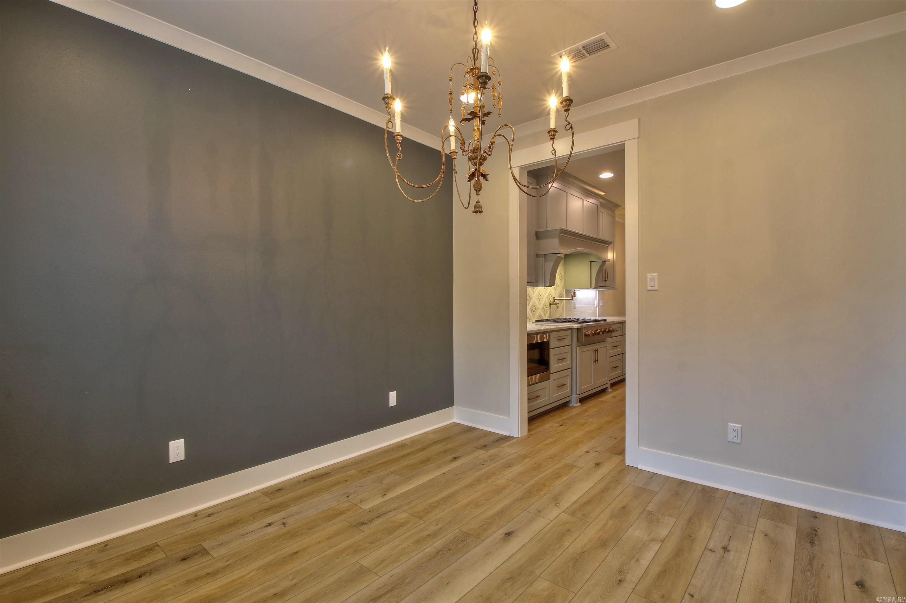 WILDWOOD PLACE - Residential