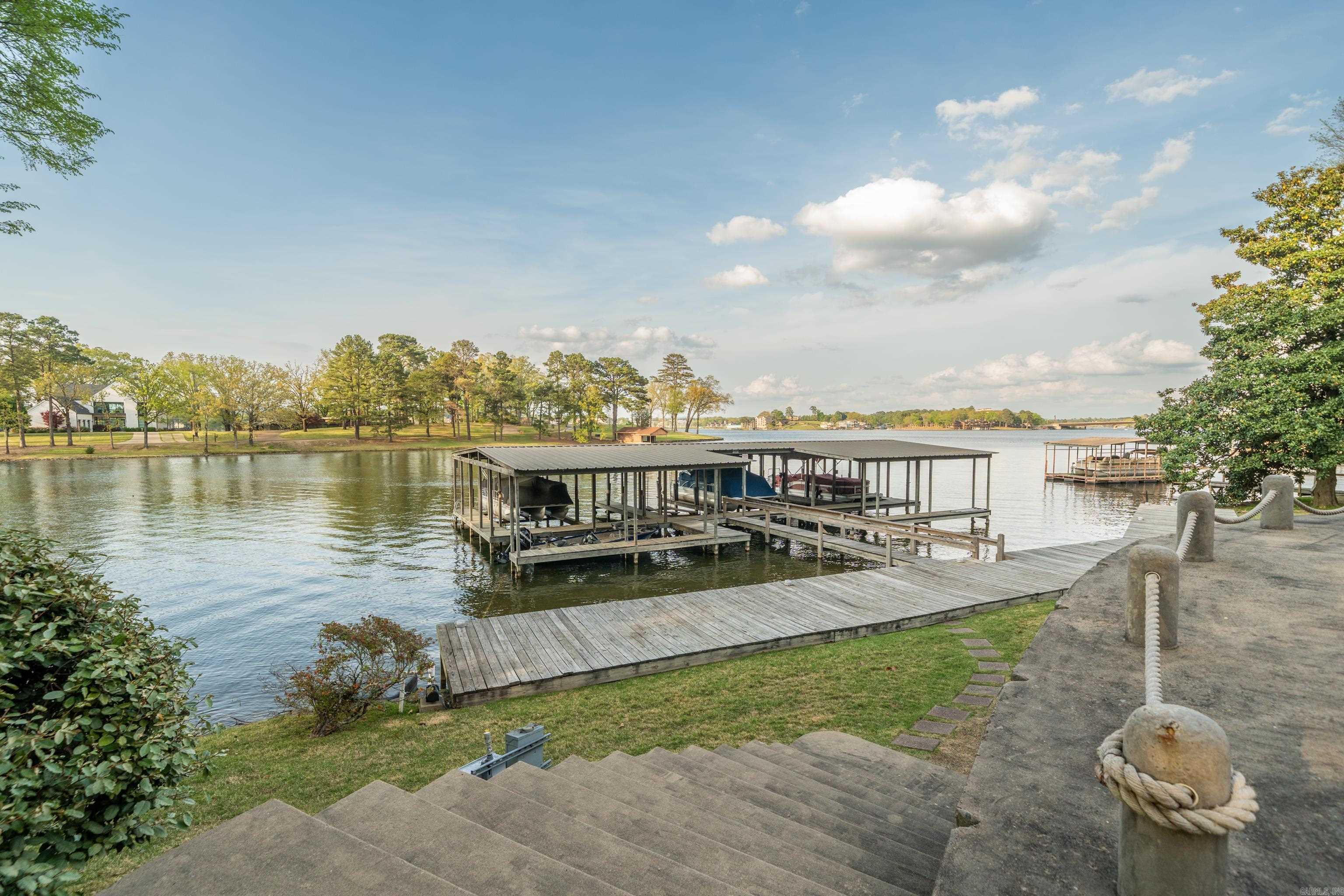 DIAMOND SPRINGS ESTATES HPR - Residential