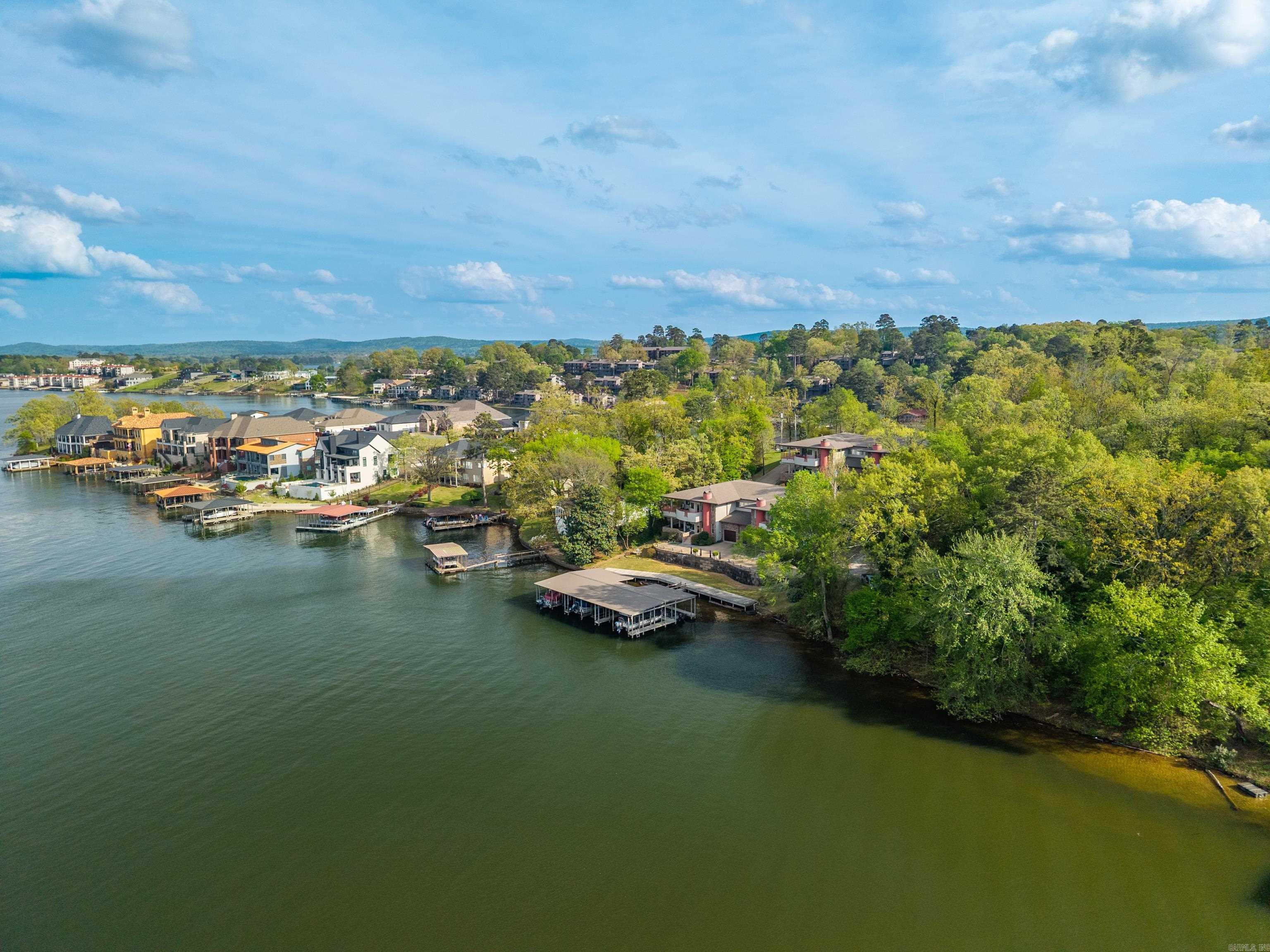 DIAMOND SPRINGS ESTATES HPR - Residential