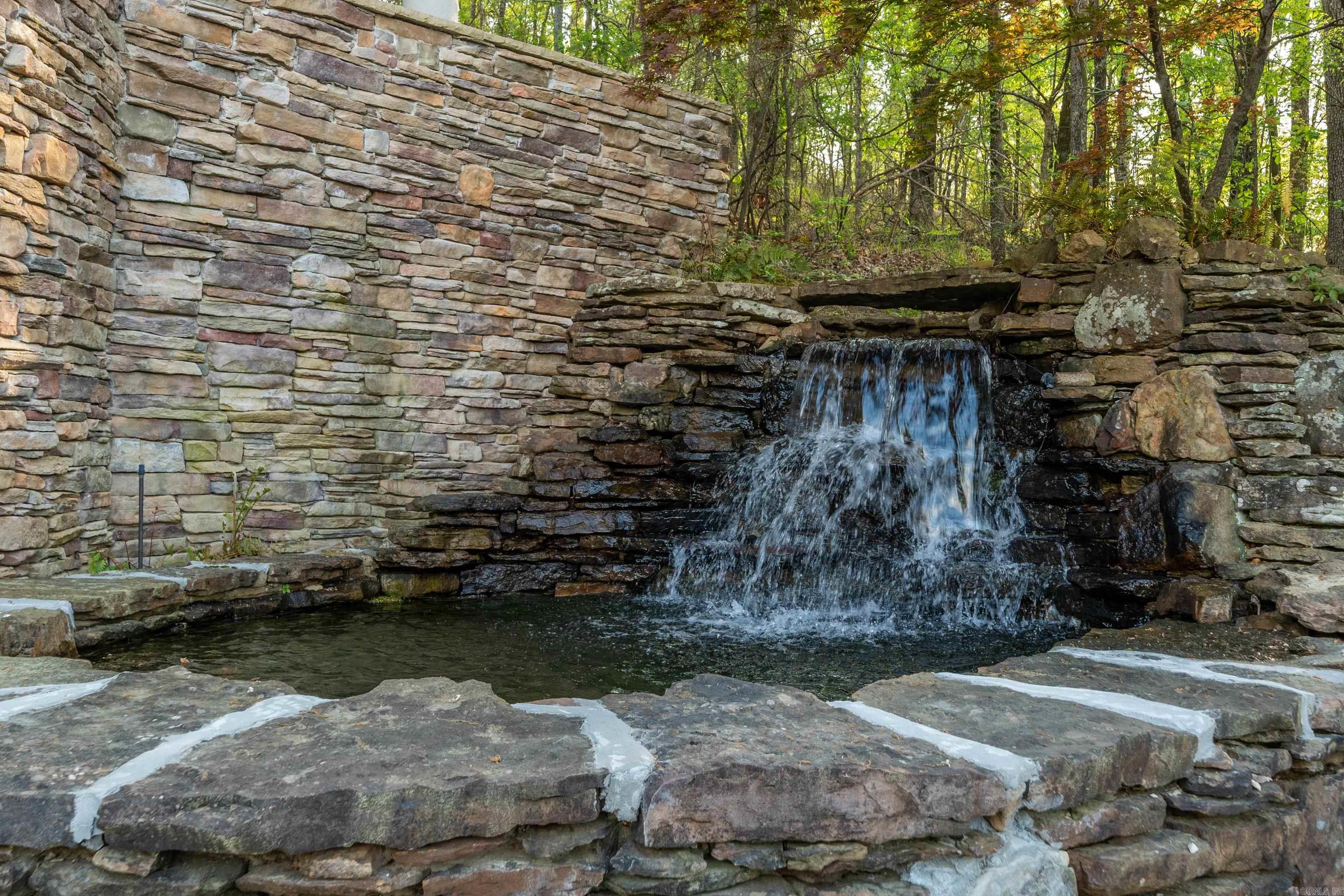 DIAMOND SPRINGS ESTATES HPR - Residential