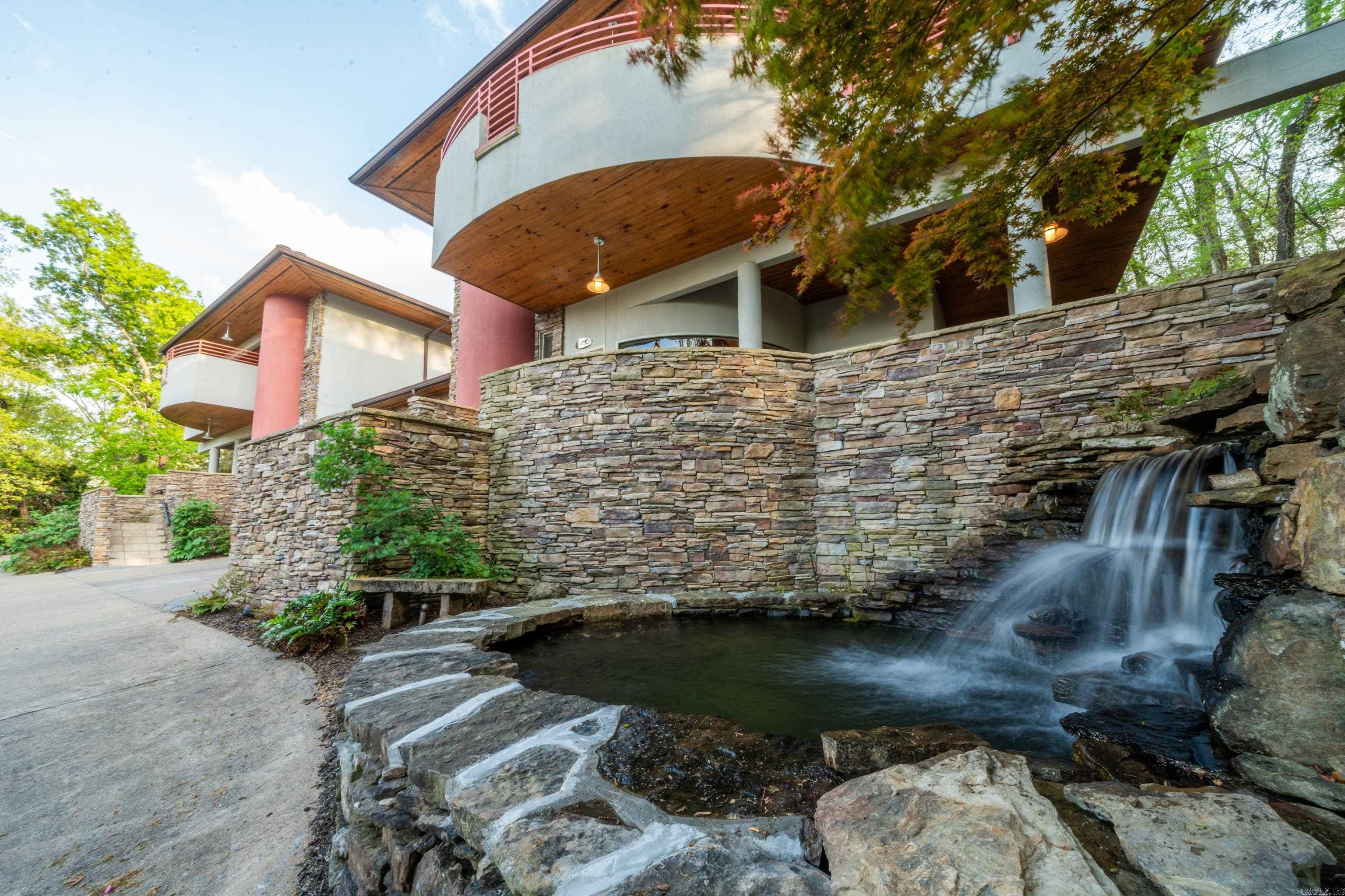 DIAMOND SPRINGS ESTATES HPR - Residential