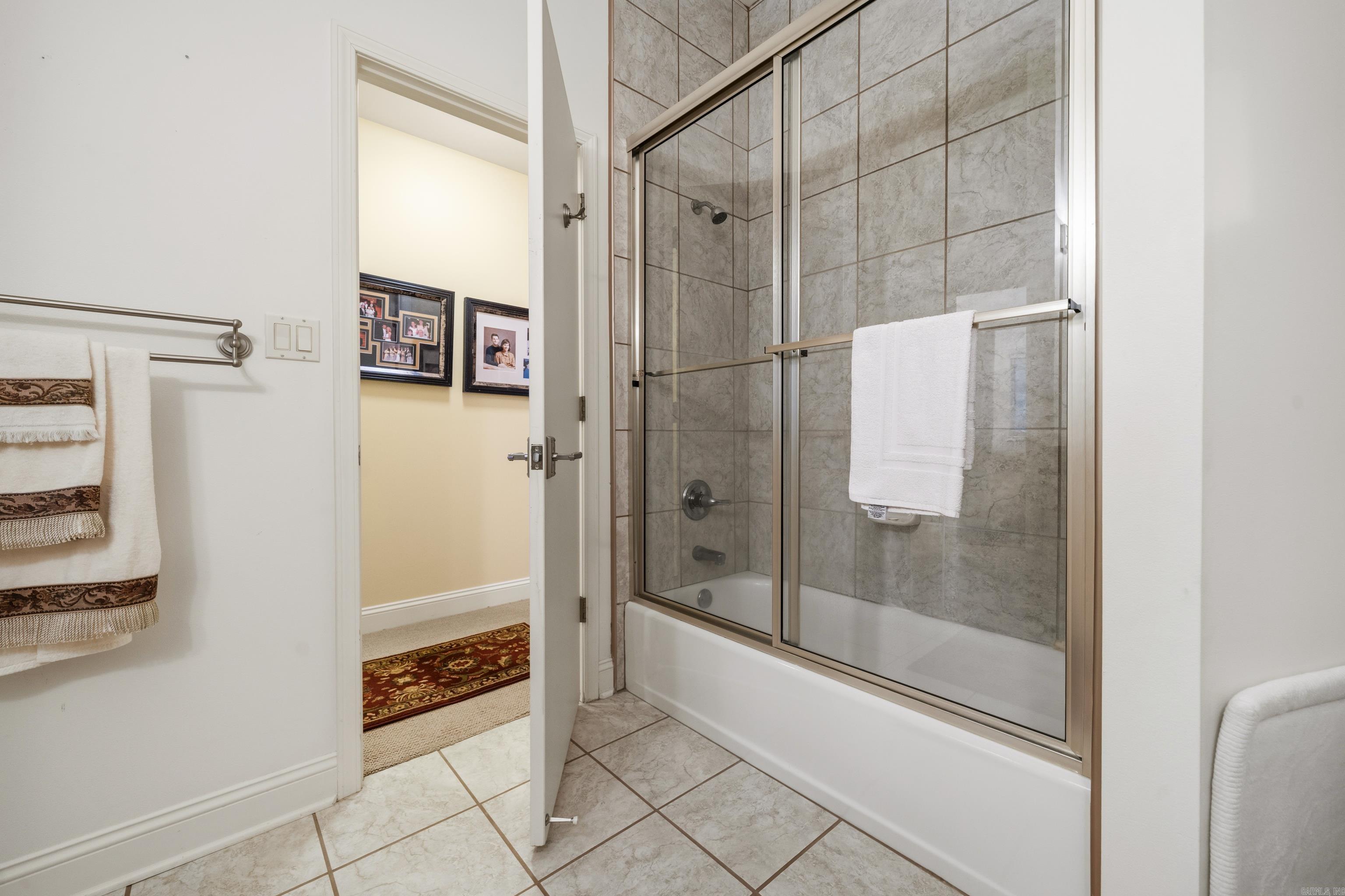 DIAMOND SPRINGS ESTATES HPR - Residential