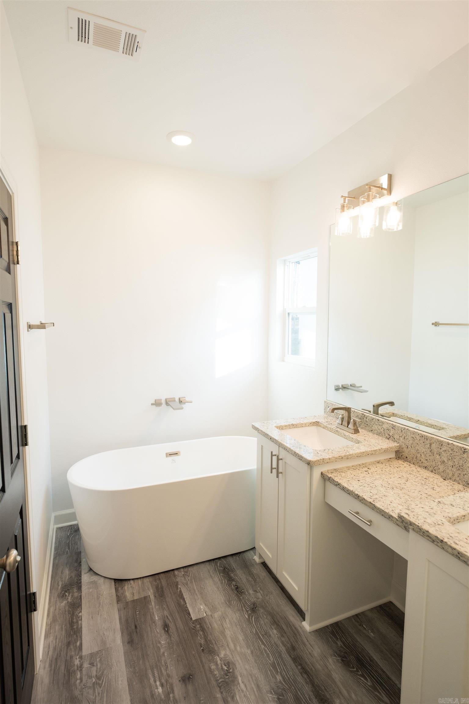 AGUA BLANCA VILLAGE - Residential