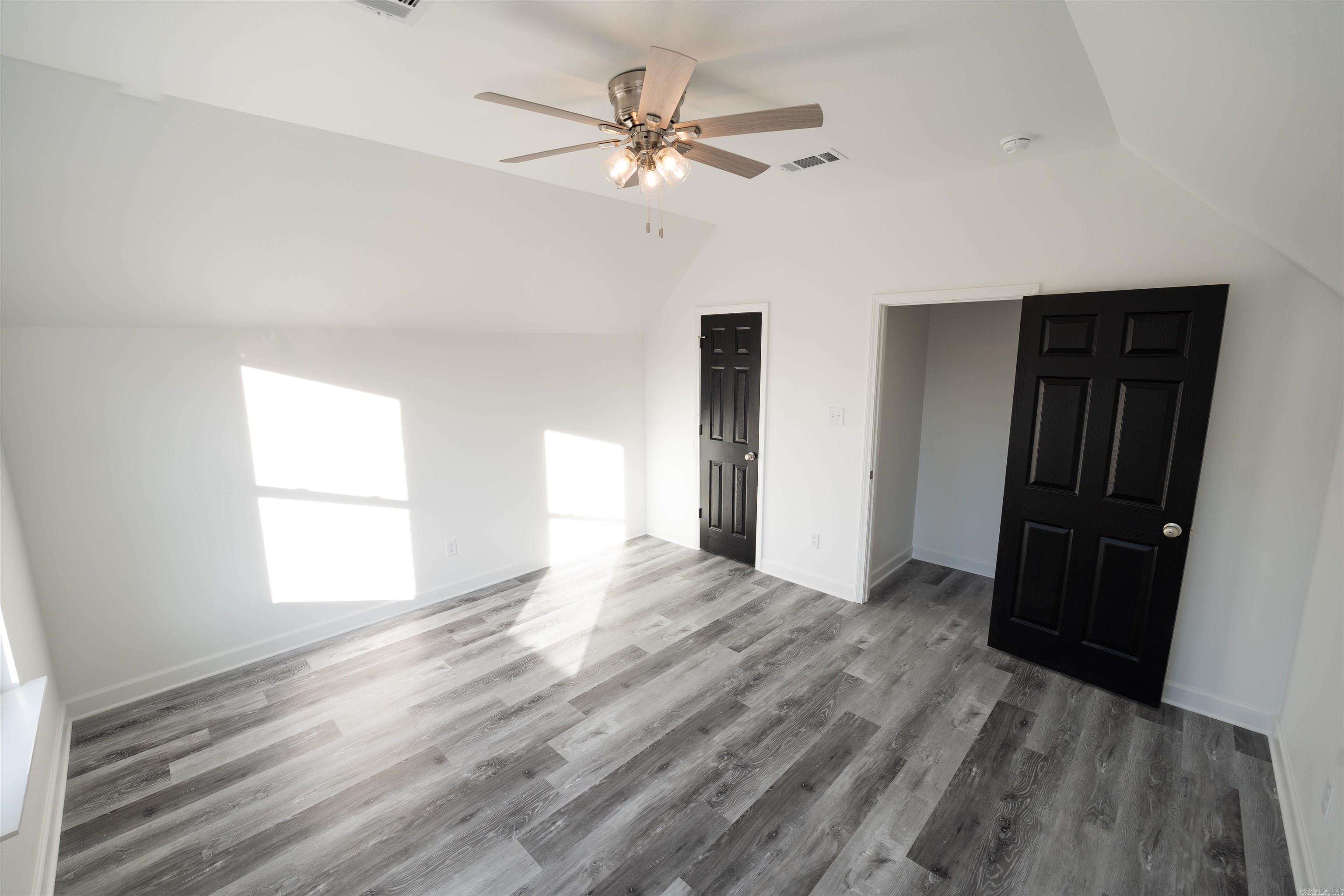 AGUA BLANCA VILLAGE - Residential