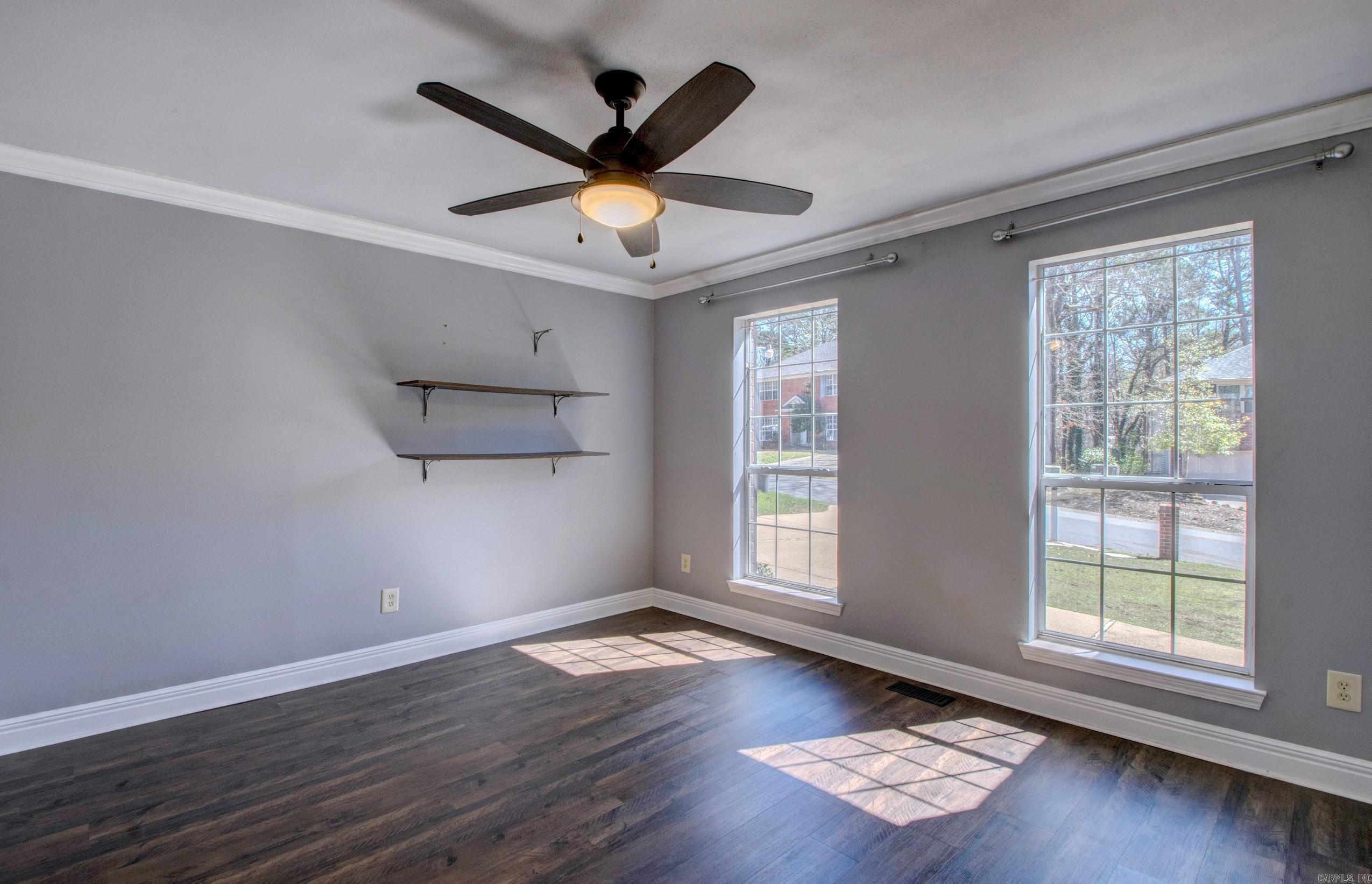 RIVER OAKS - Residential