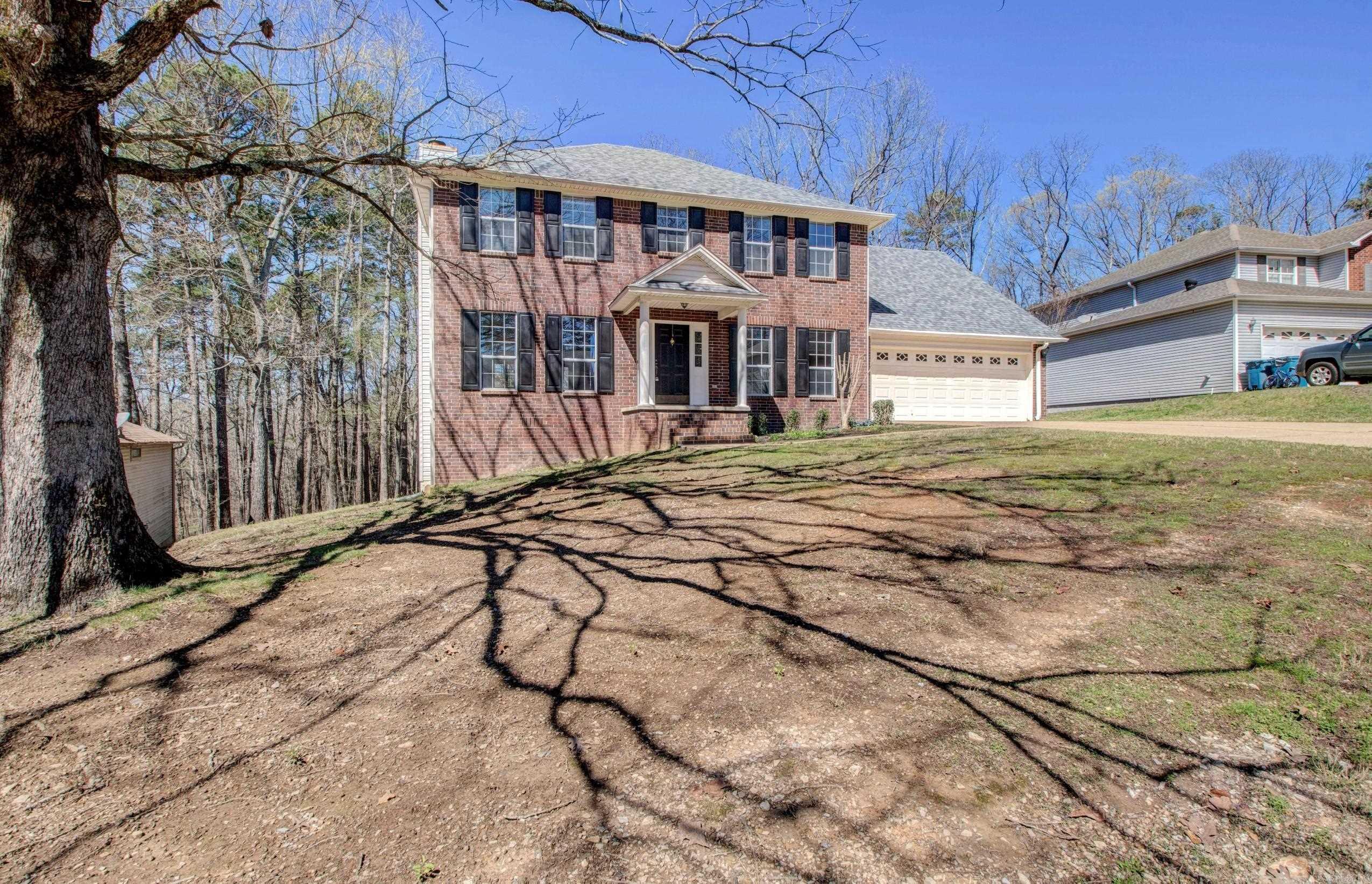 RIVER OAKS - Residential