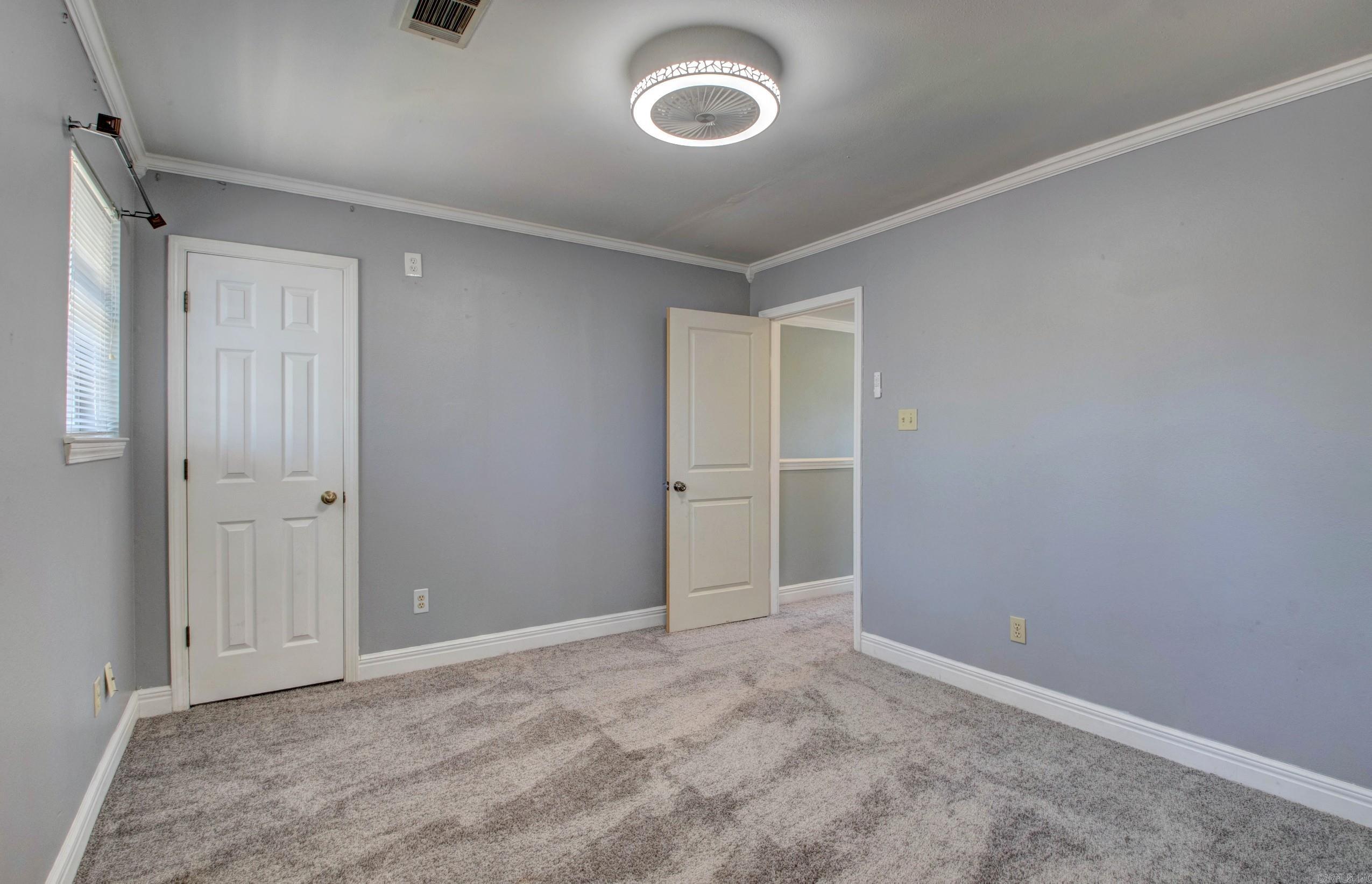 RIVER OAKS - Residential