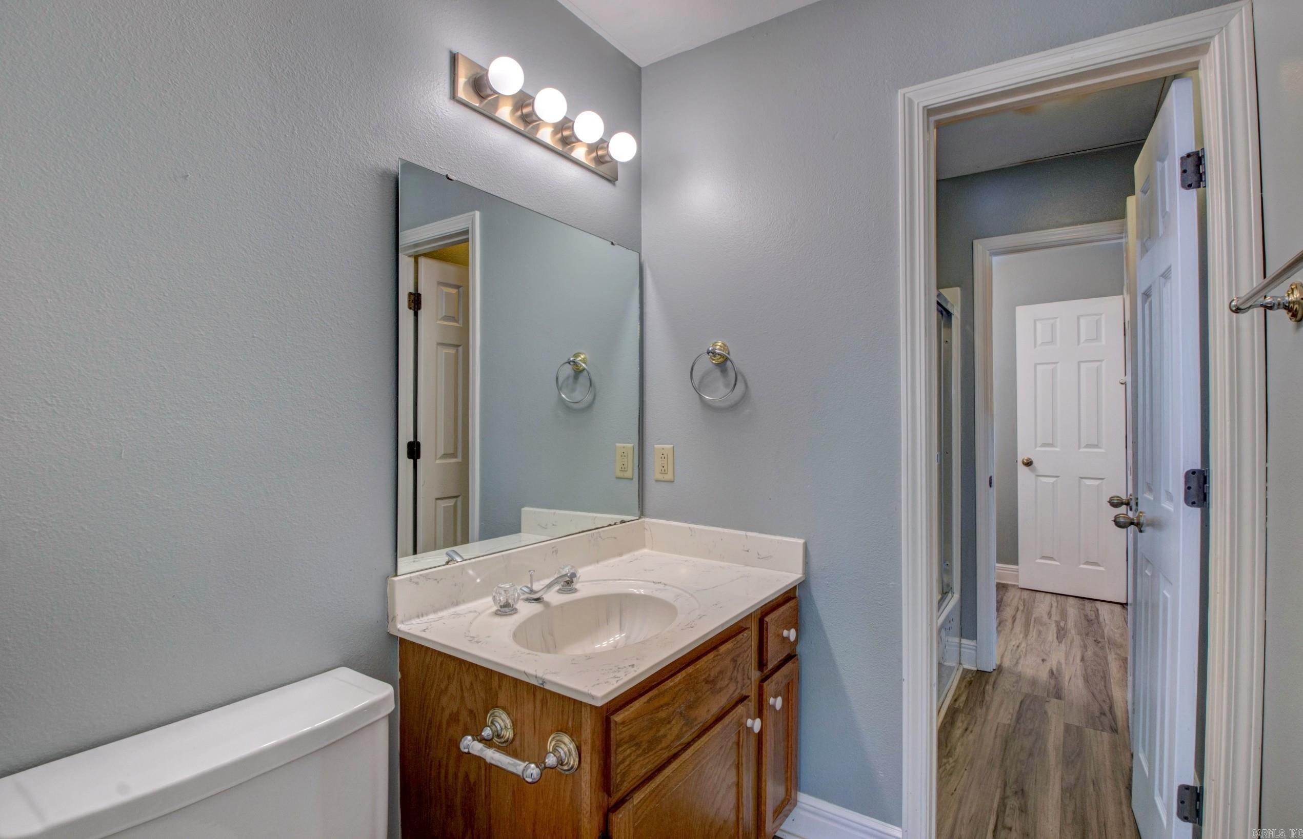 RIVER OAKS - Residential