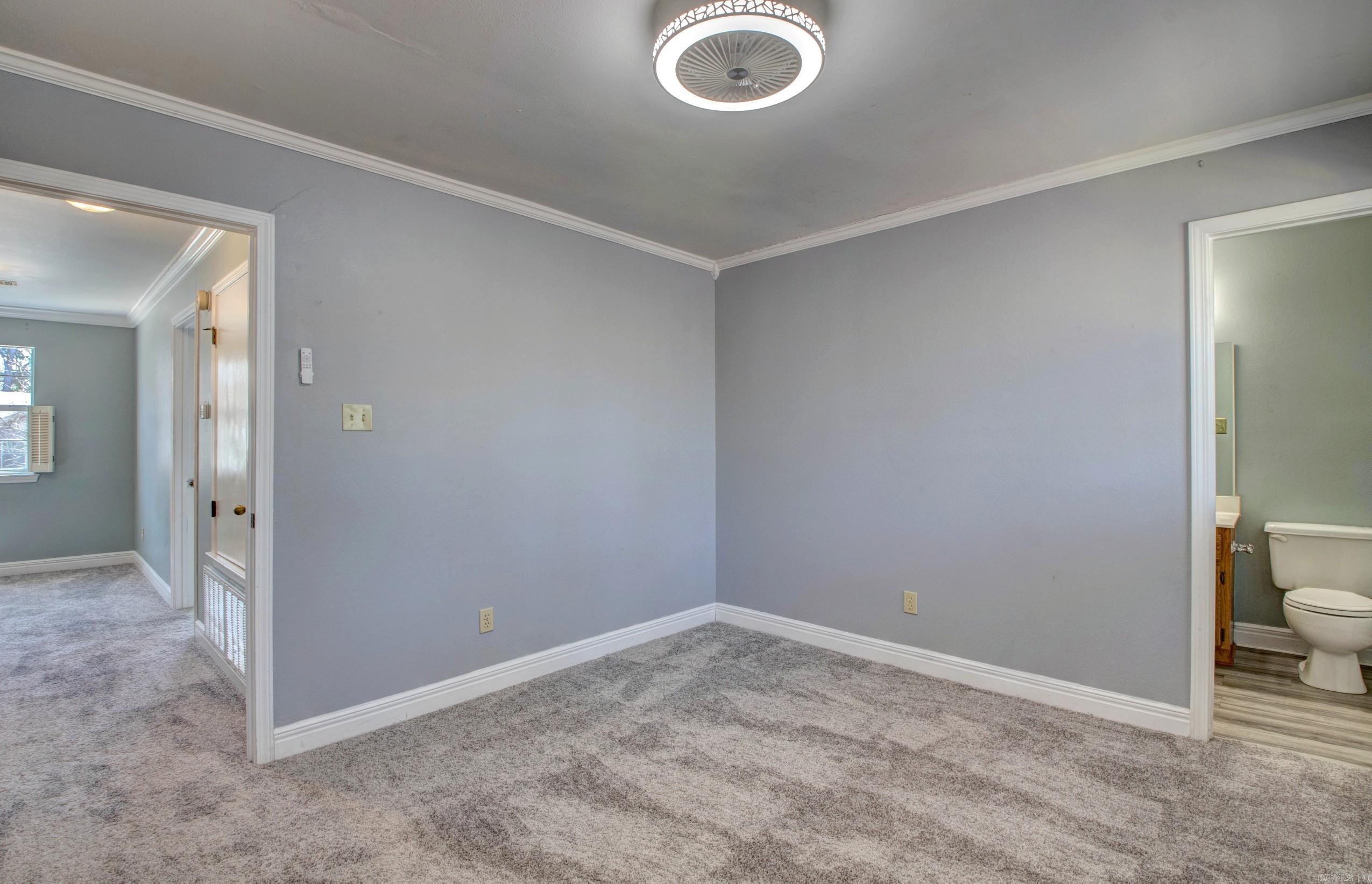 RIVER OAKS - Residential