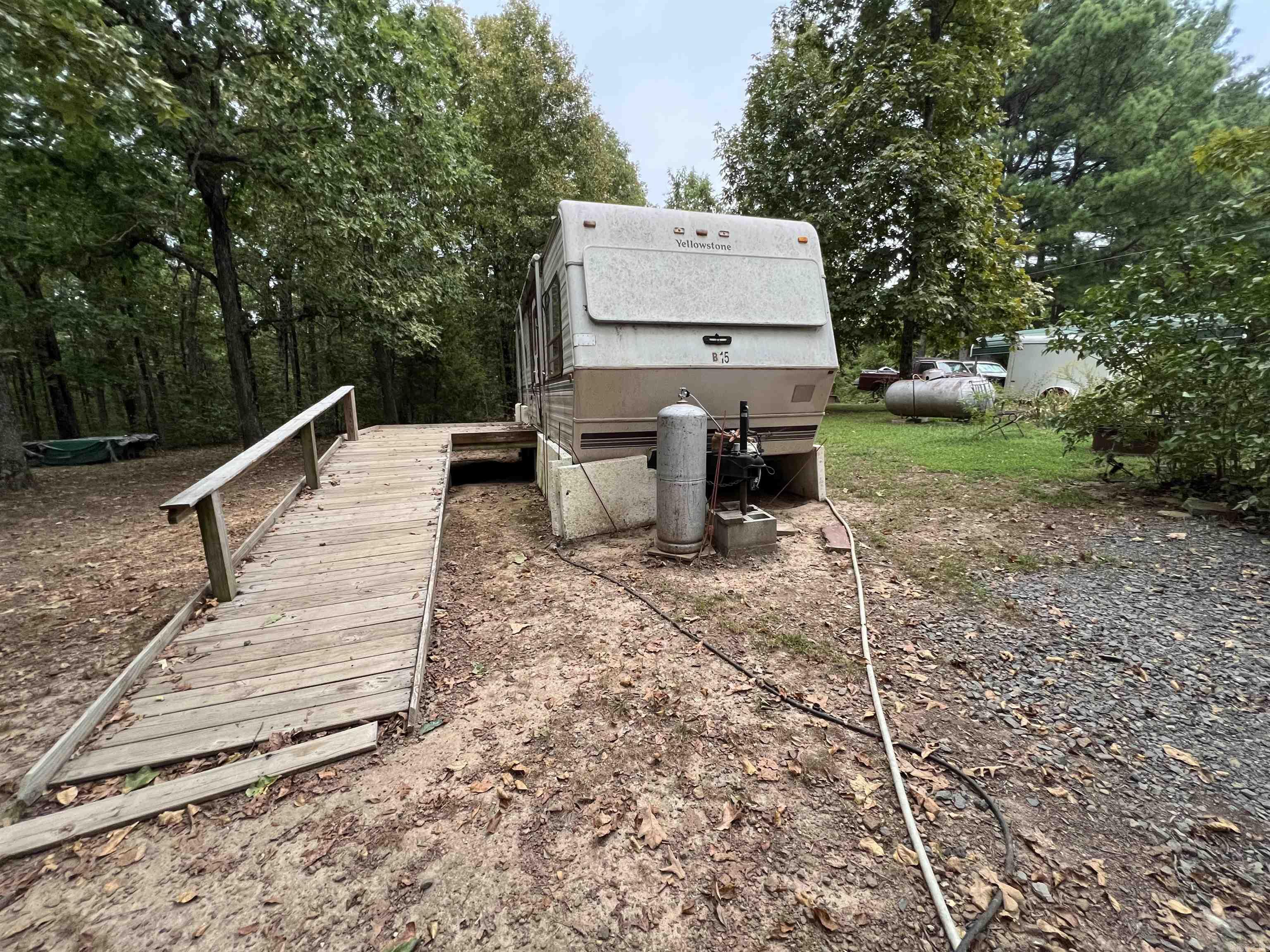 ARKANSAS HGTS - Residential