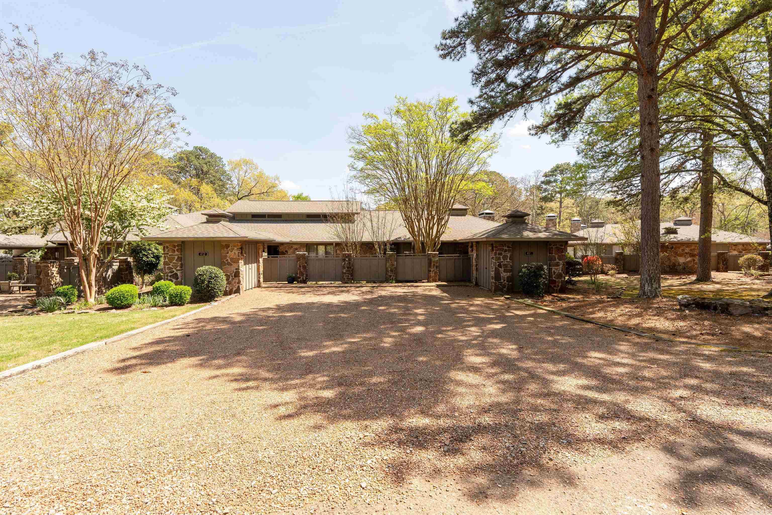EI: SHADY COVE - Residential