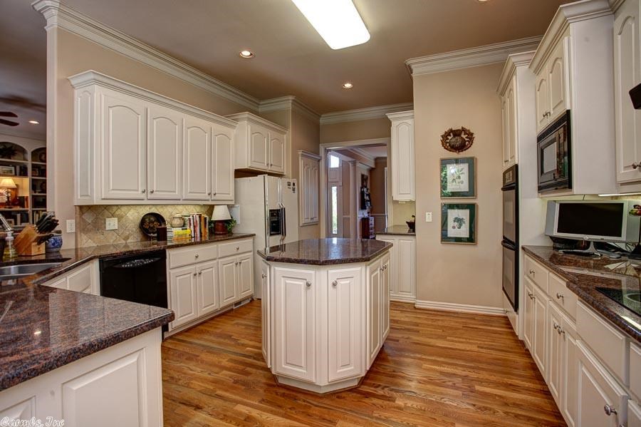 CHENAL VALLEY LAMARCHE PLACE NBH - Residential