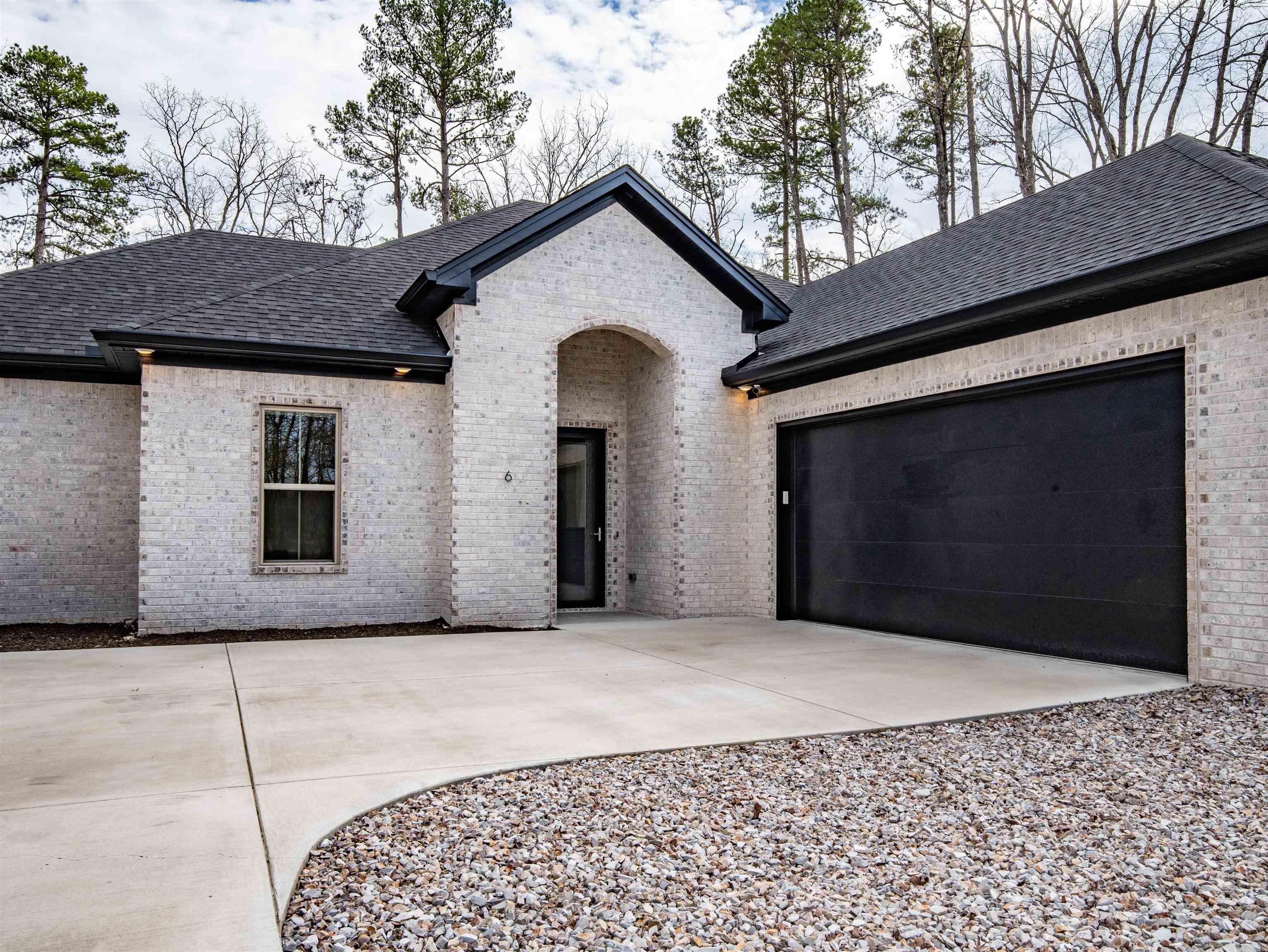 Isabella - Residential