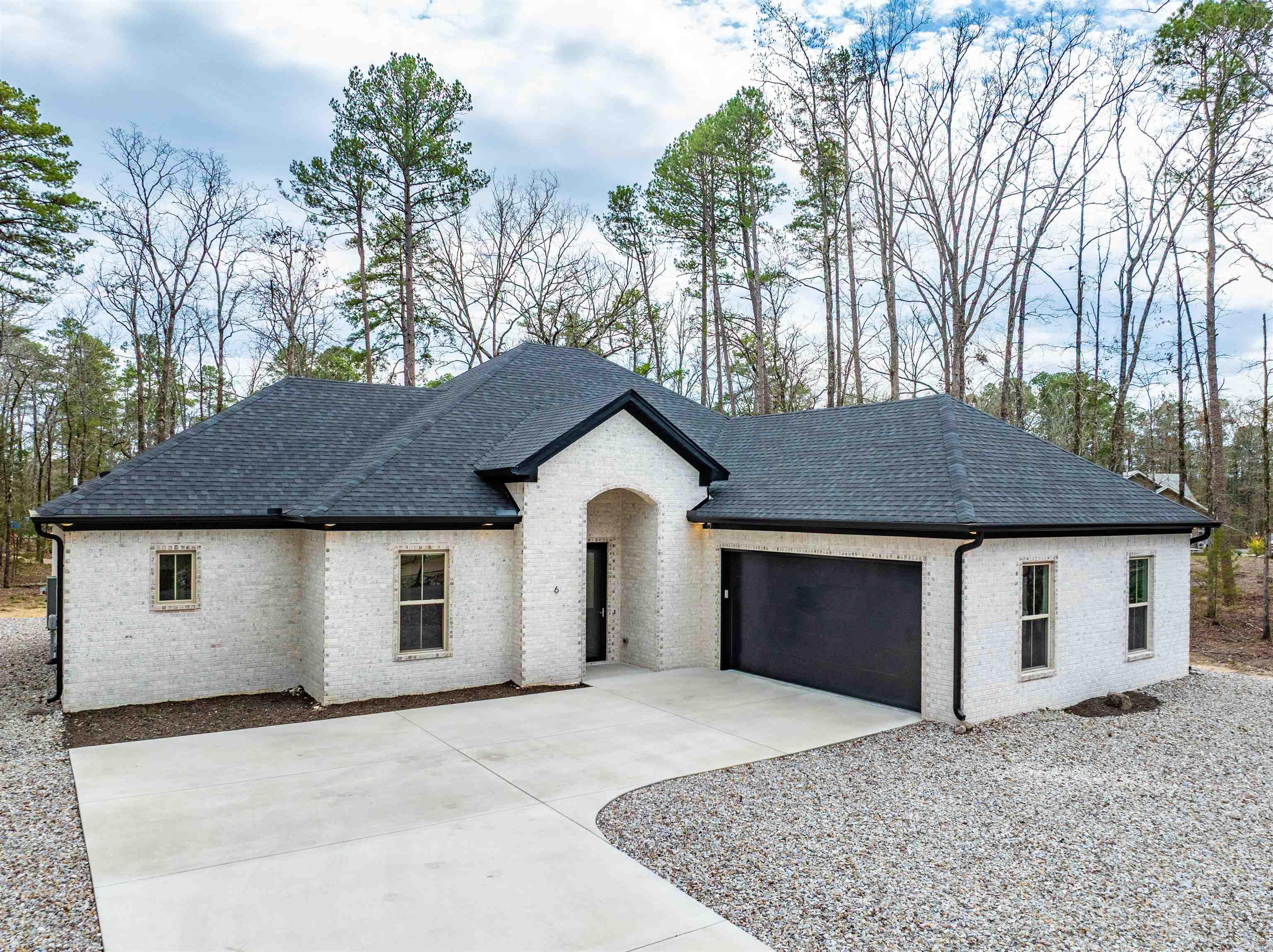Isabella - Residential