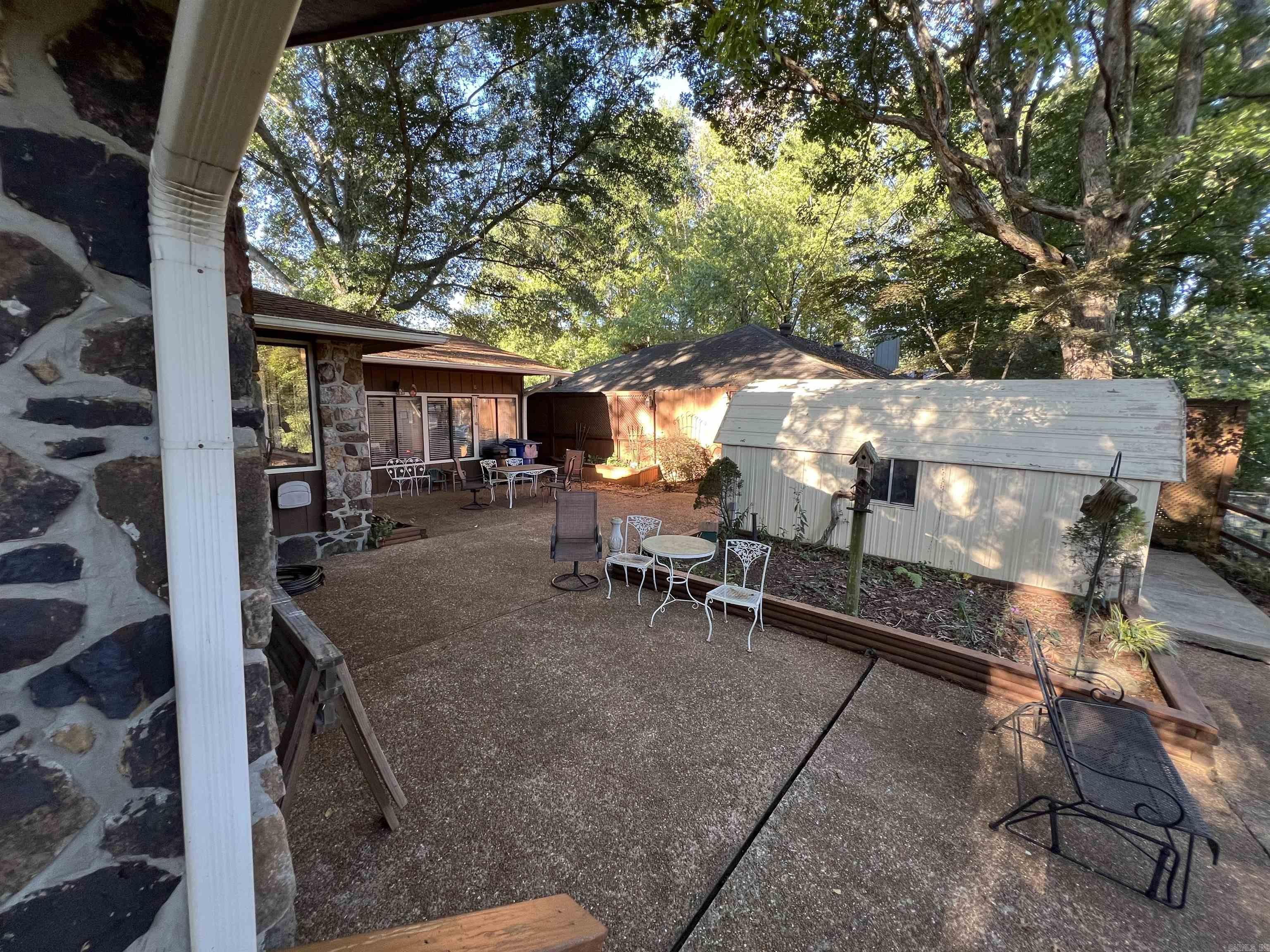 Riverside Estates-River - Residential