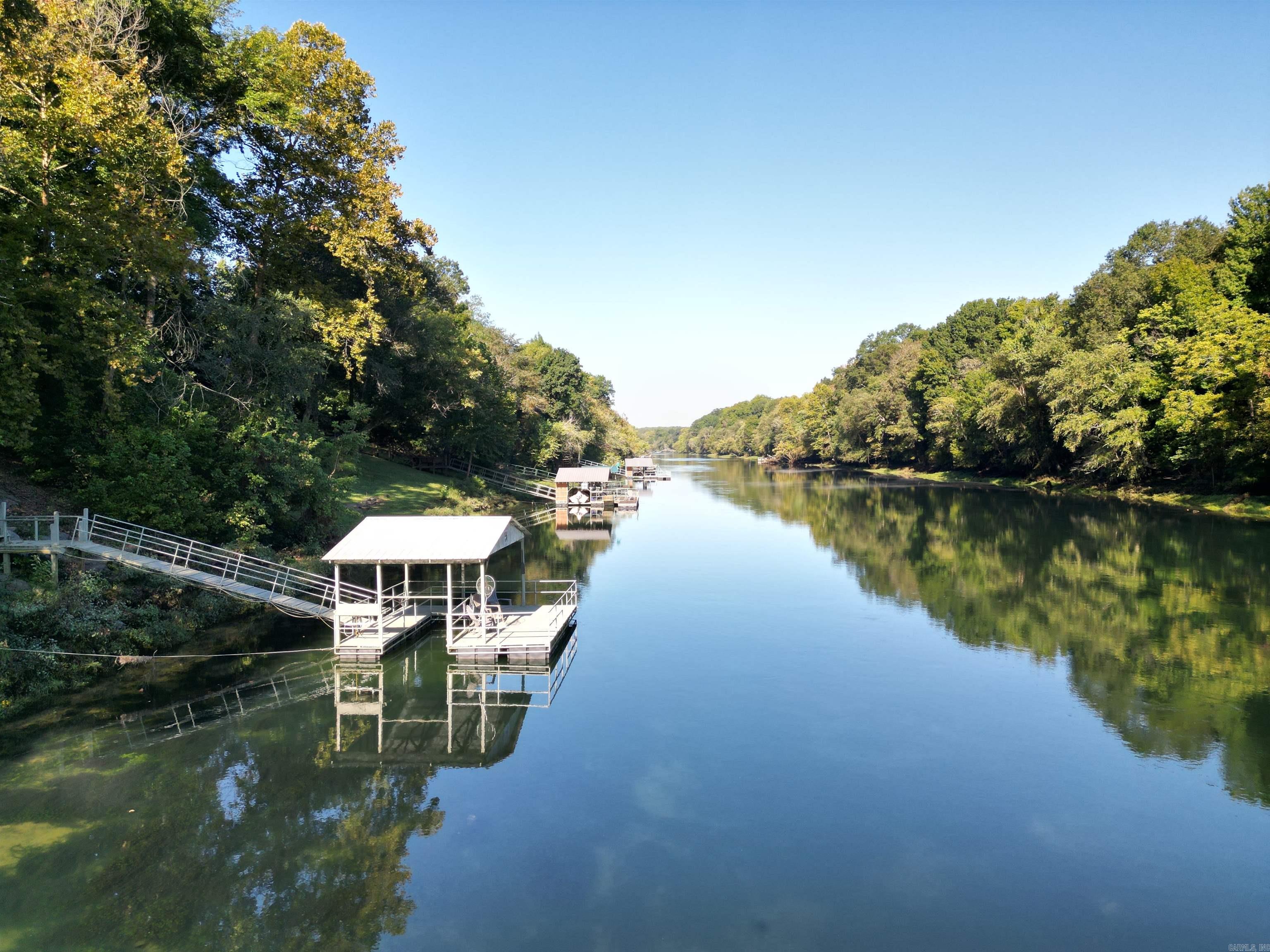 Riverside Estates-River - Residential