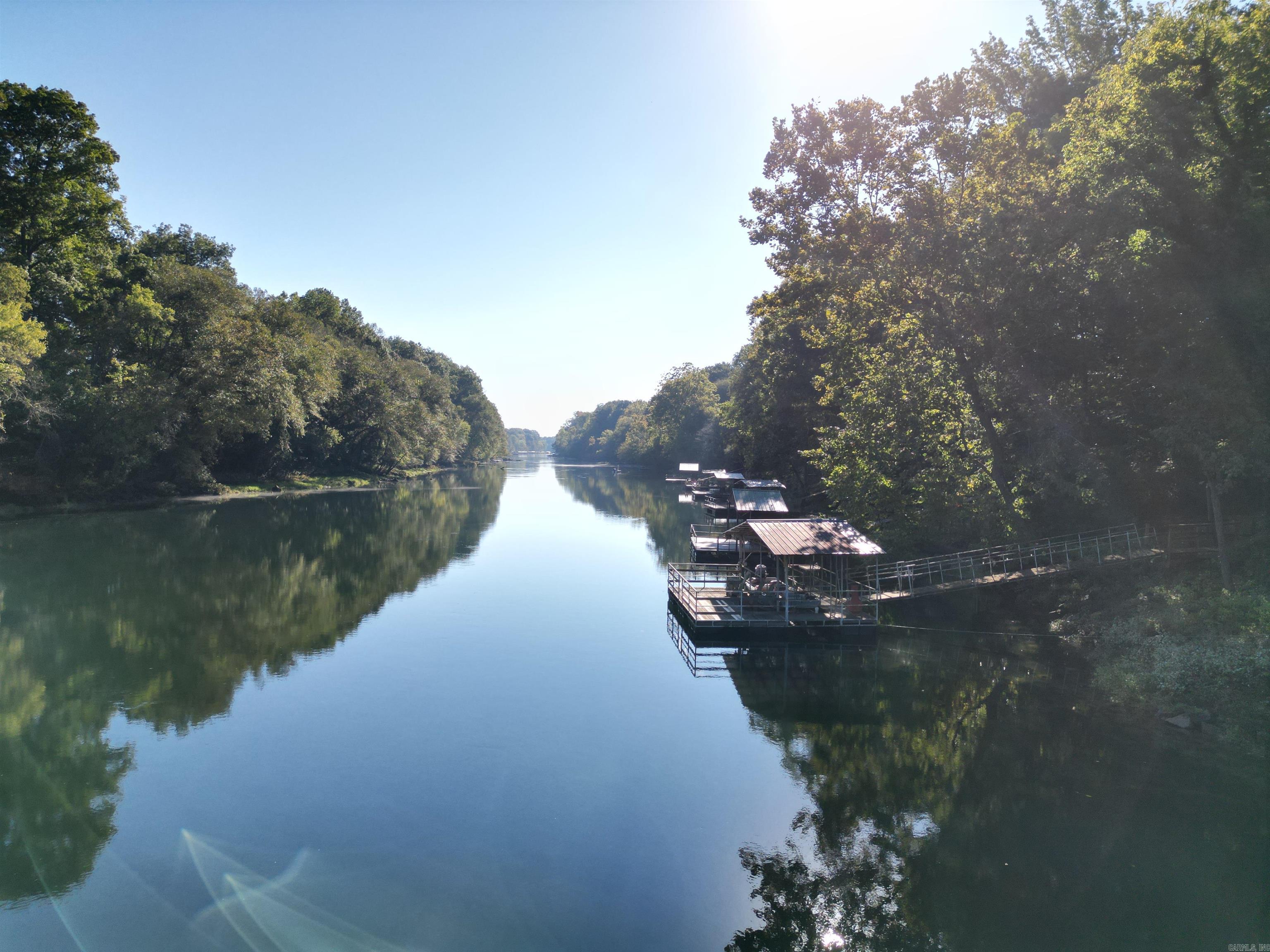 Riverside Estates-River - Residential