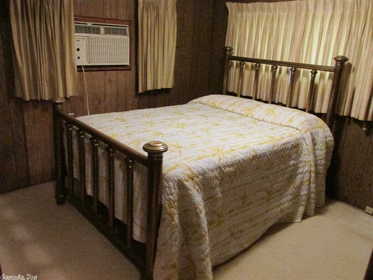 GIBRALTER HGTS - Residential