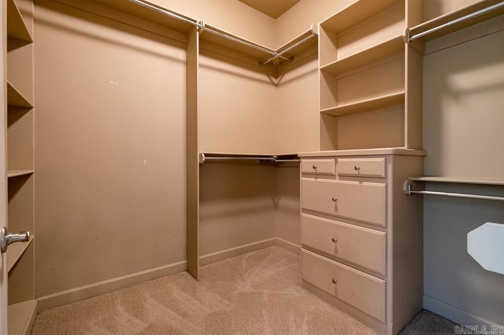 AUSTIN LAKES ON THE BAY ADDN - Residential